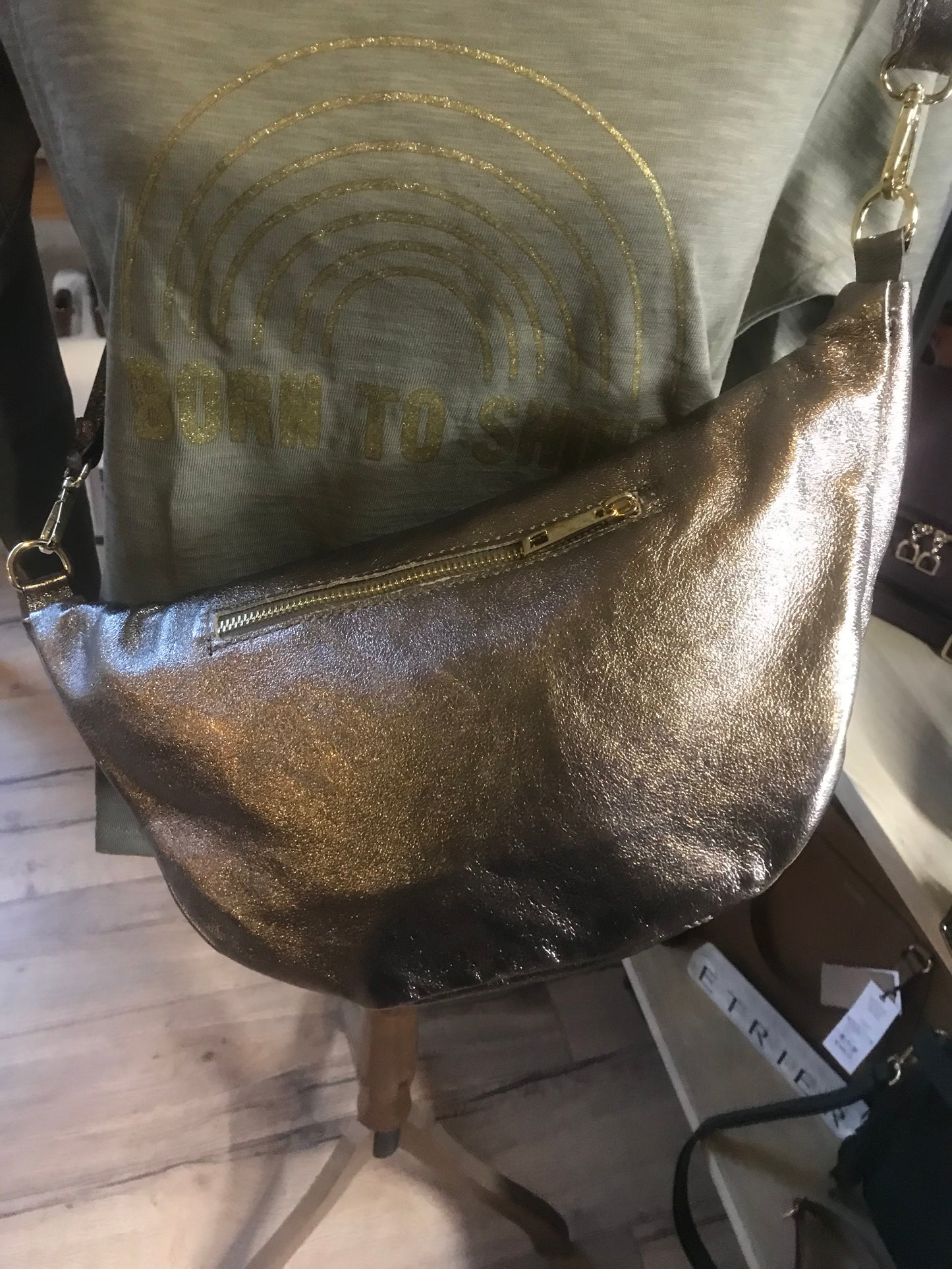 Banane XXL en cuir irisé Bronze