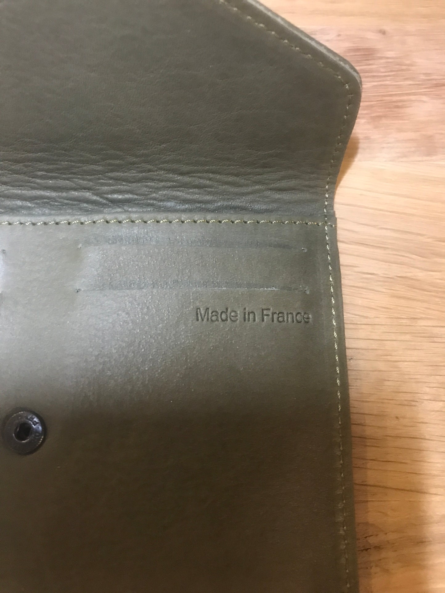 Porte-papiers en cuir kaki ligne Oil - Etrier