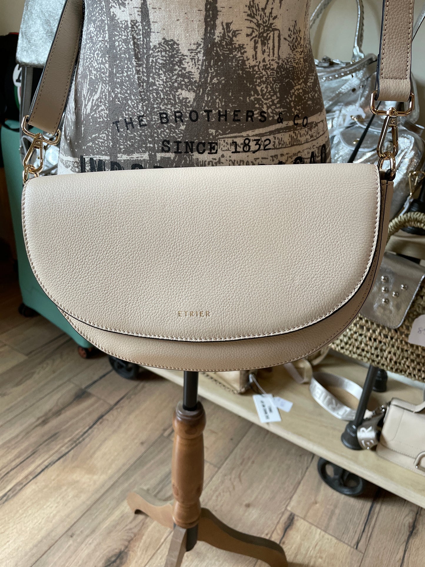 Sac bandoulière cuir Tradition coloris craie - Étrier
