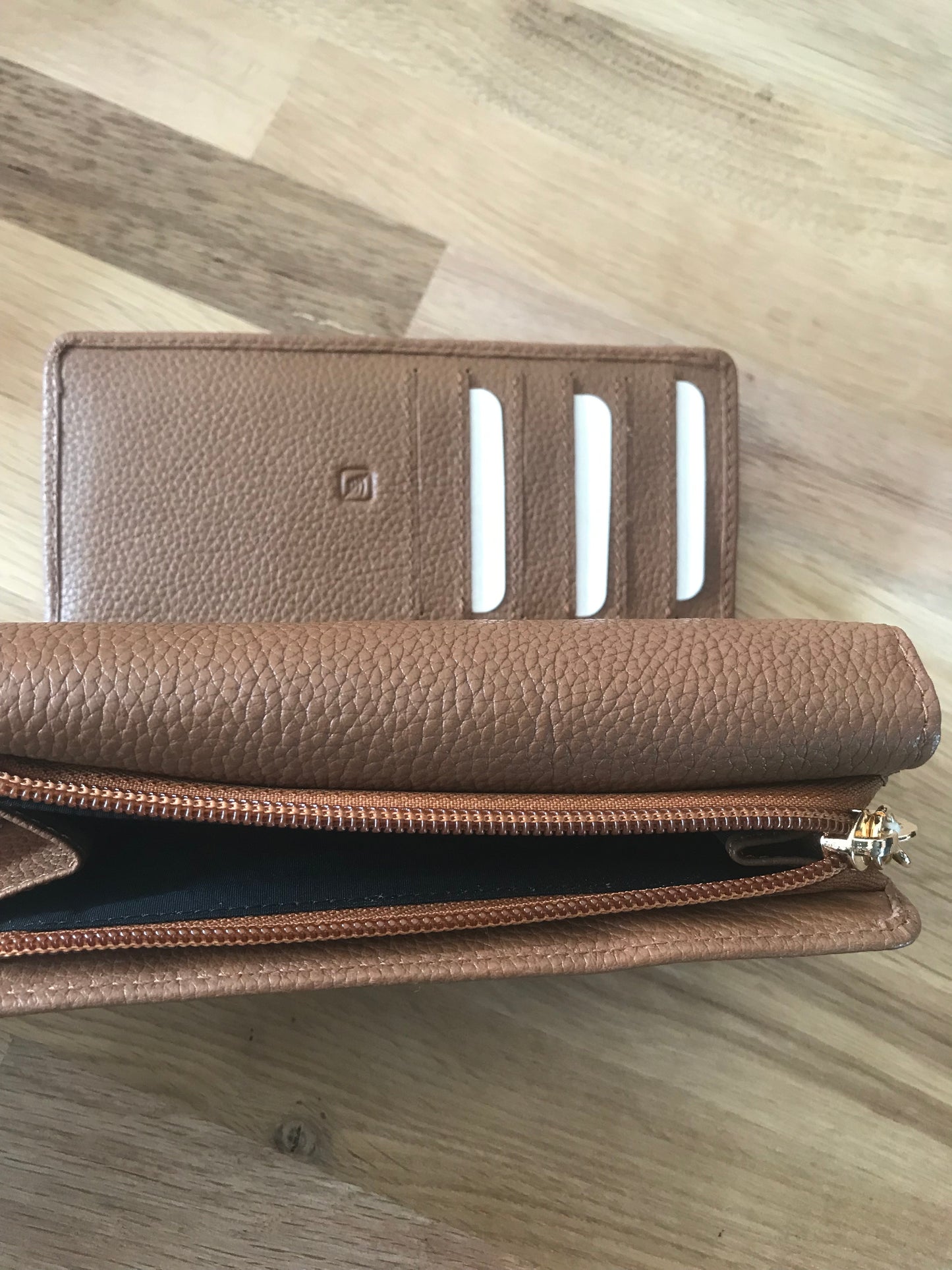 Portefeuille en cuir ÉTRIER de la ligne Tradition camel