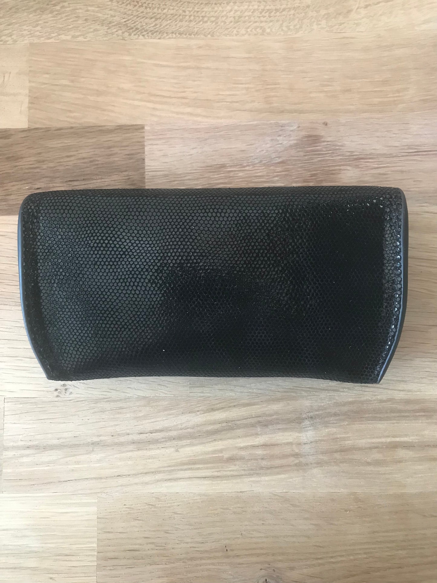 Étui à lunettes en cuir noir Mila Louise