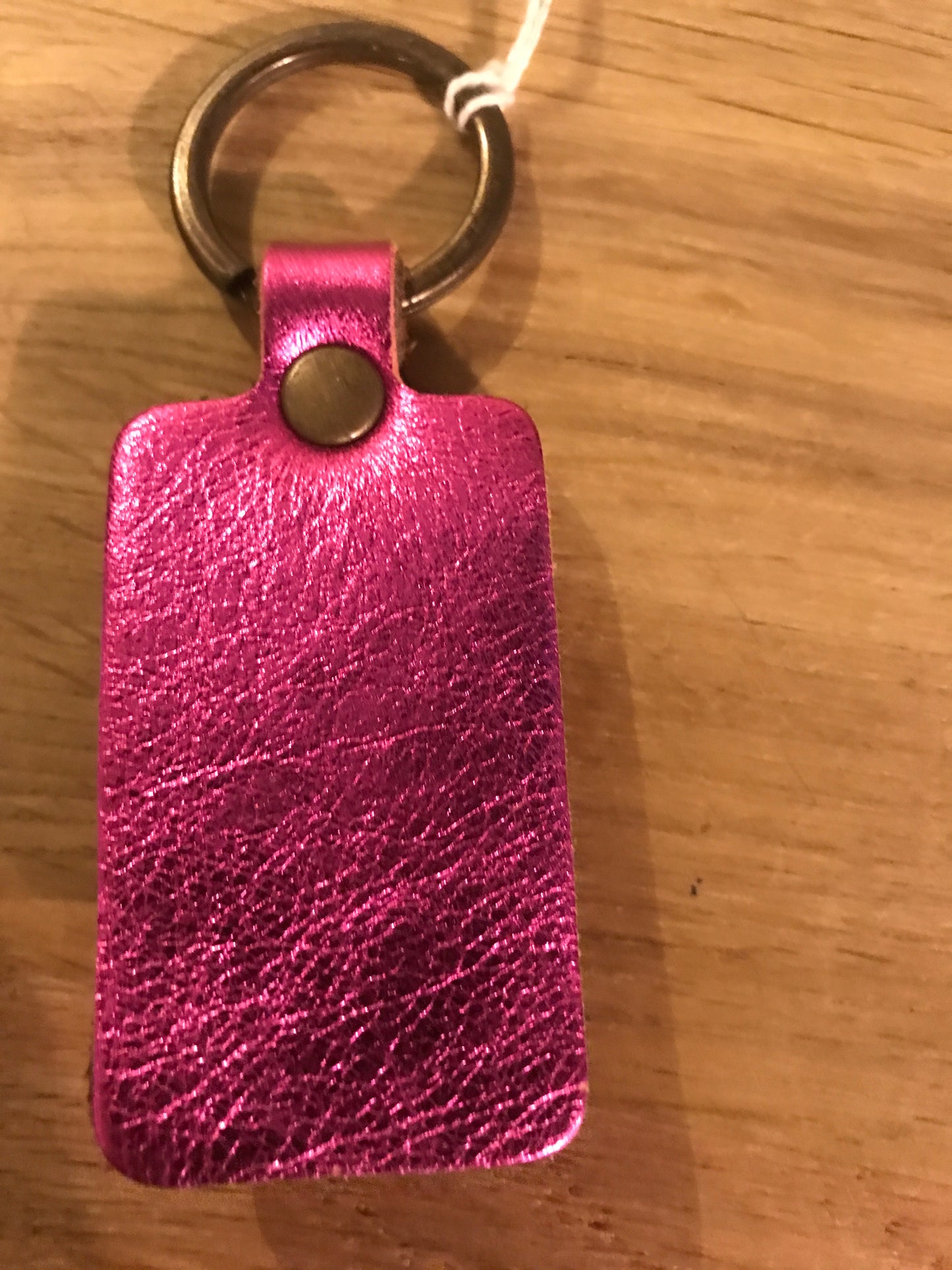 Porte clés en cuir rose irisé Yolète