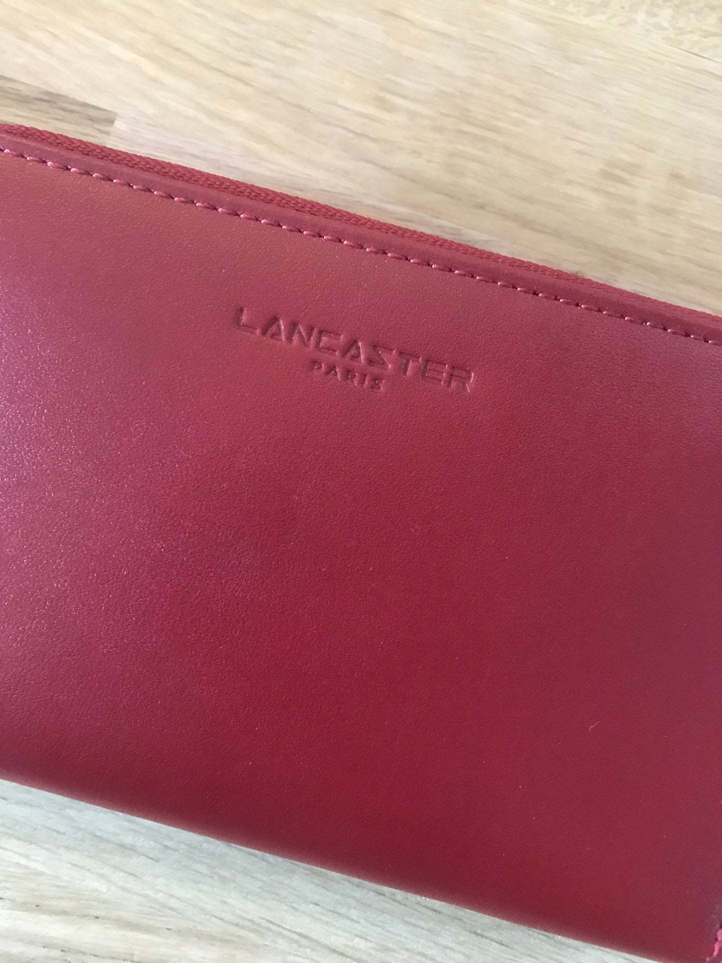 Portefeuille en cuir lisse Paris PM de LANCASTER