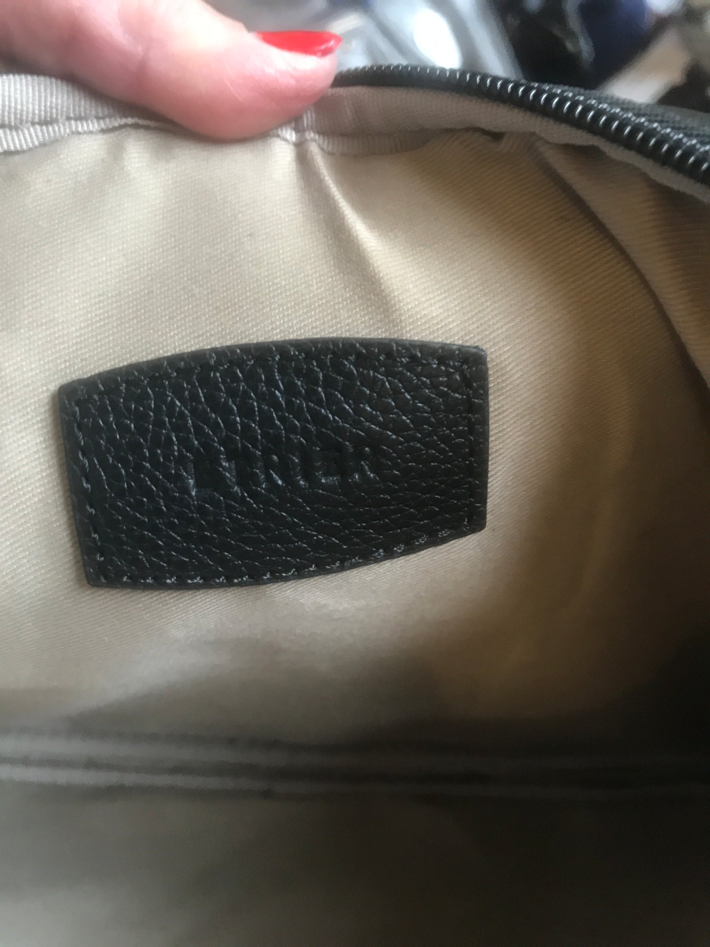 Housse/Pochette d’ordinateur en cuir noir ligne Flandres - Etrier