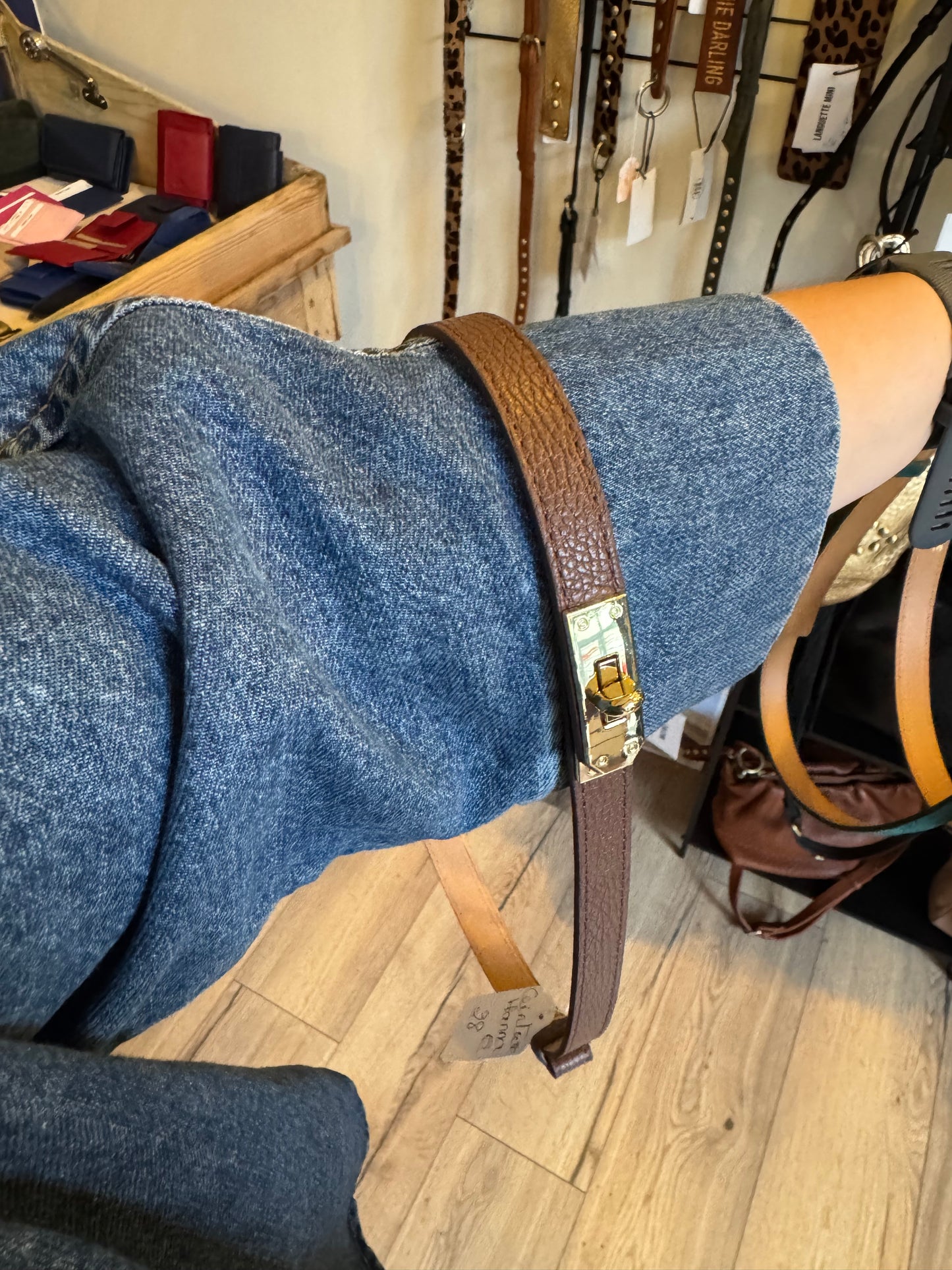 Ceinture Hanna en cuir grainé marron chocolat