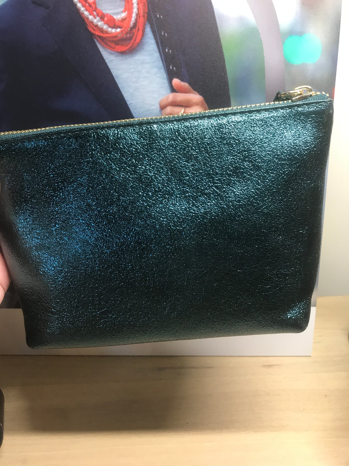 Trousse en cuir irisé