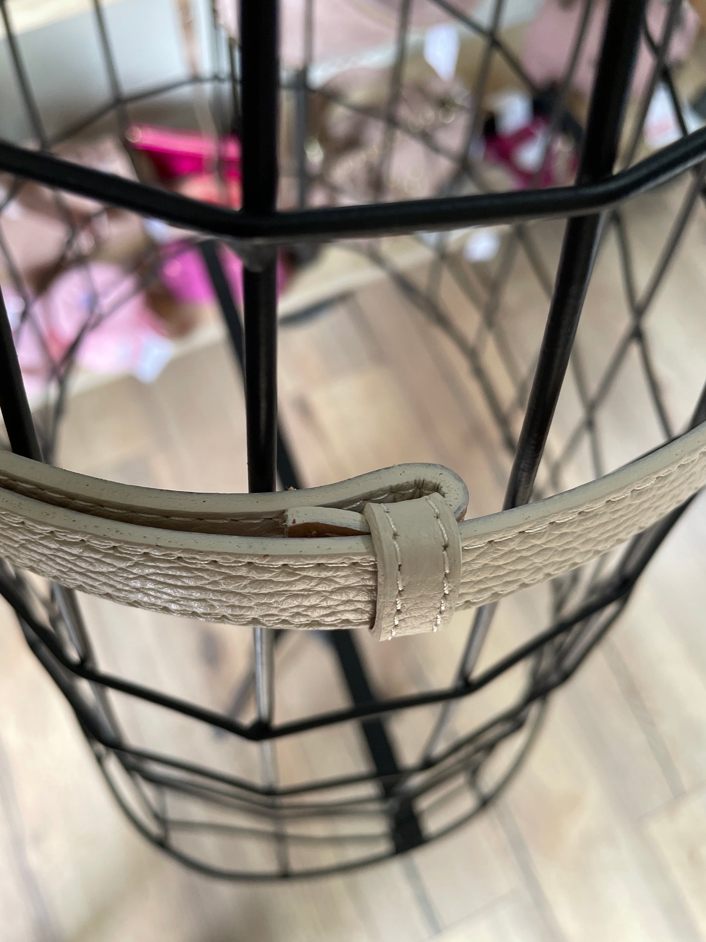 Ceinture Hanna en cuir coloris beige clair (écru)