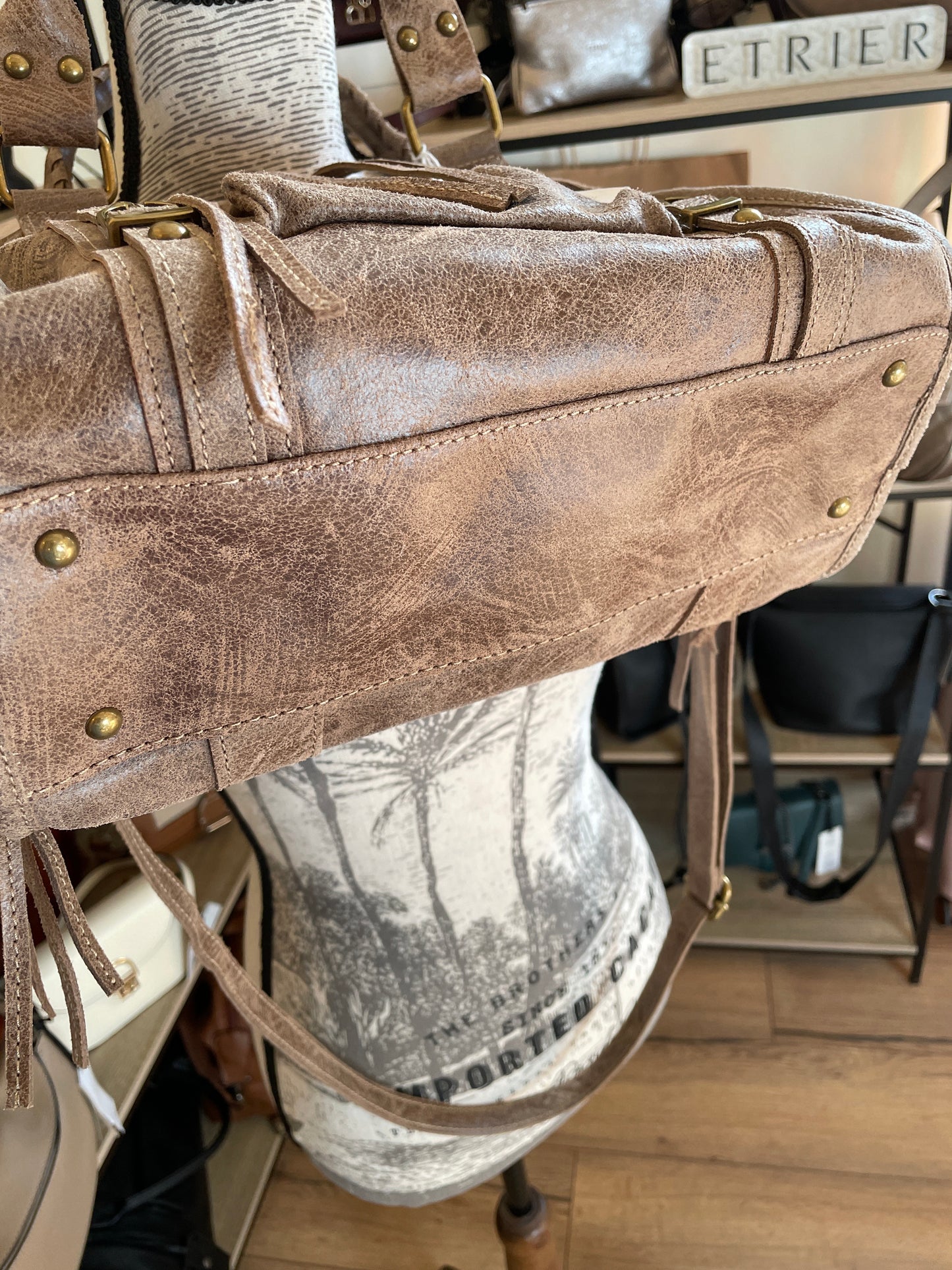 Sac Amandine moyen en cuir mat - taupe