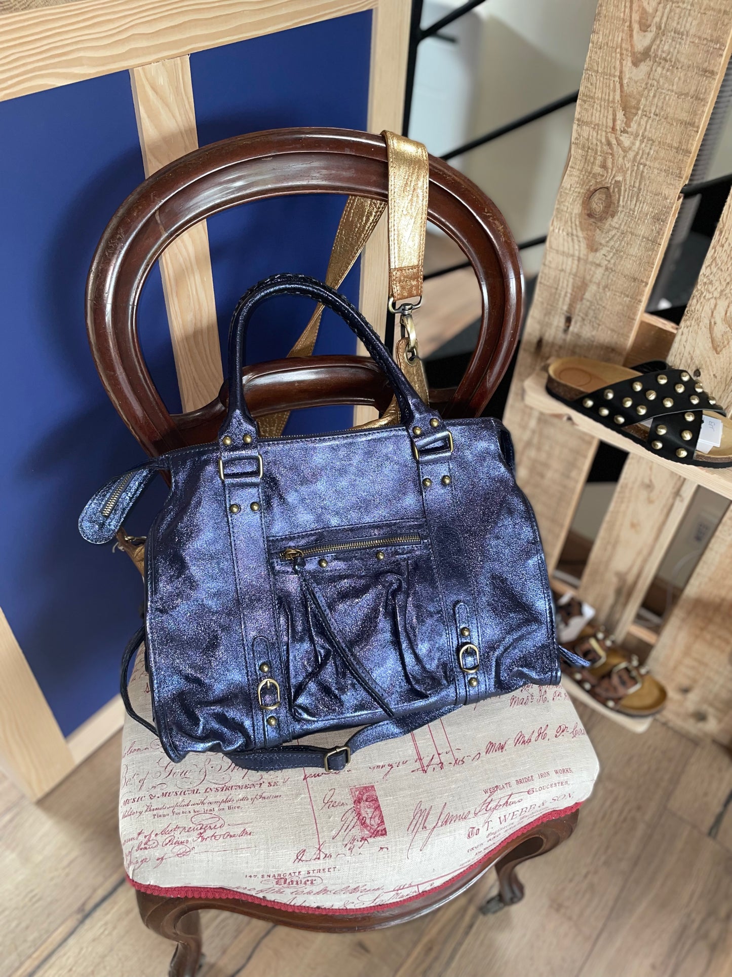 Sac Amandine bleu marine irisé grand format
