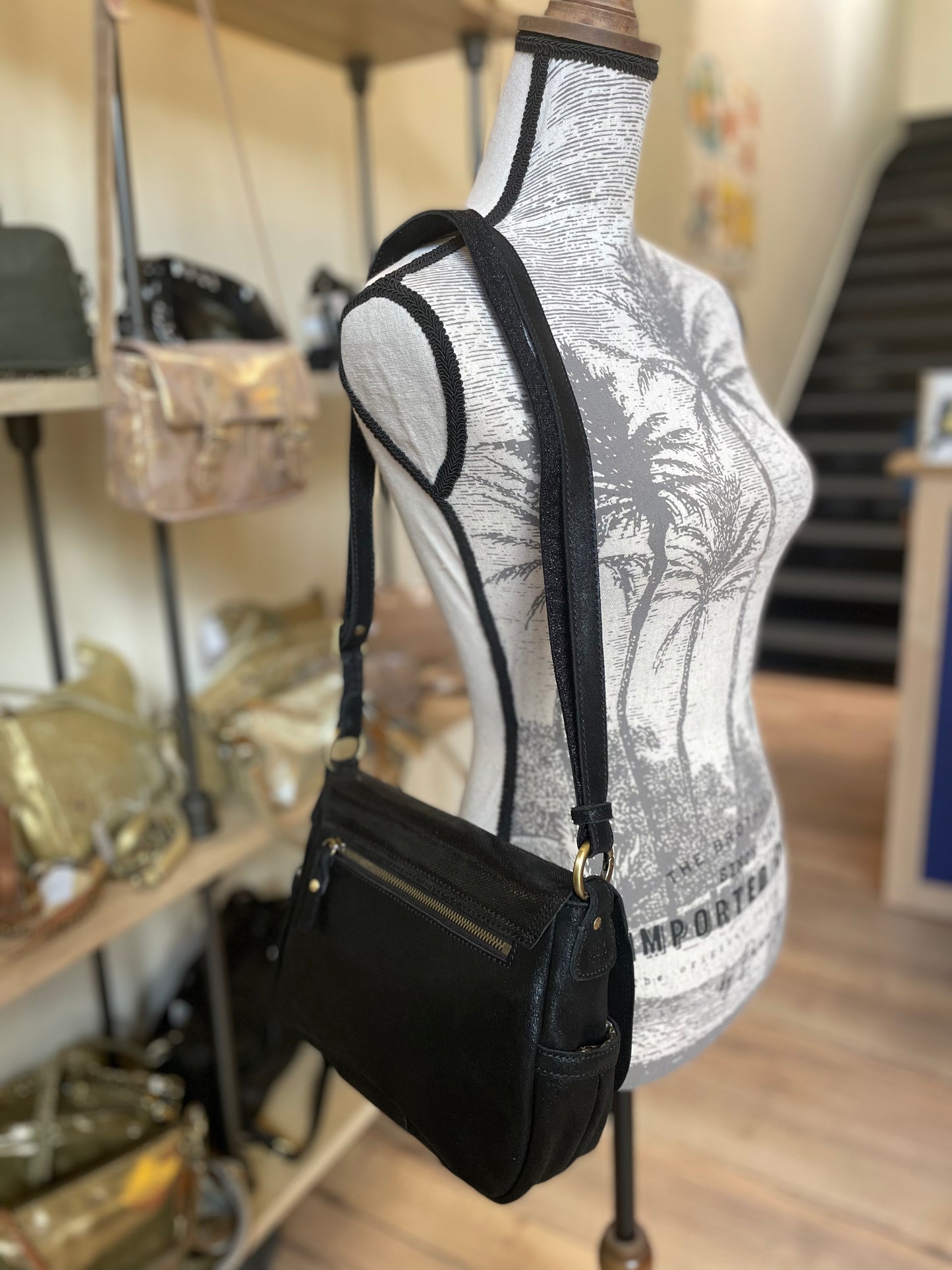 Besace en cuir Bax Noire Mila Louise