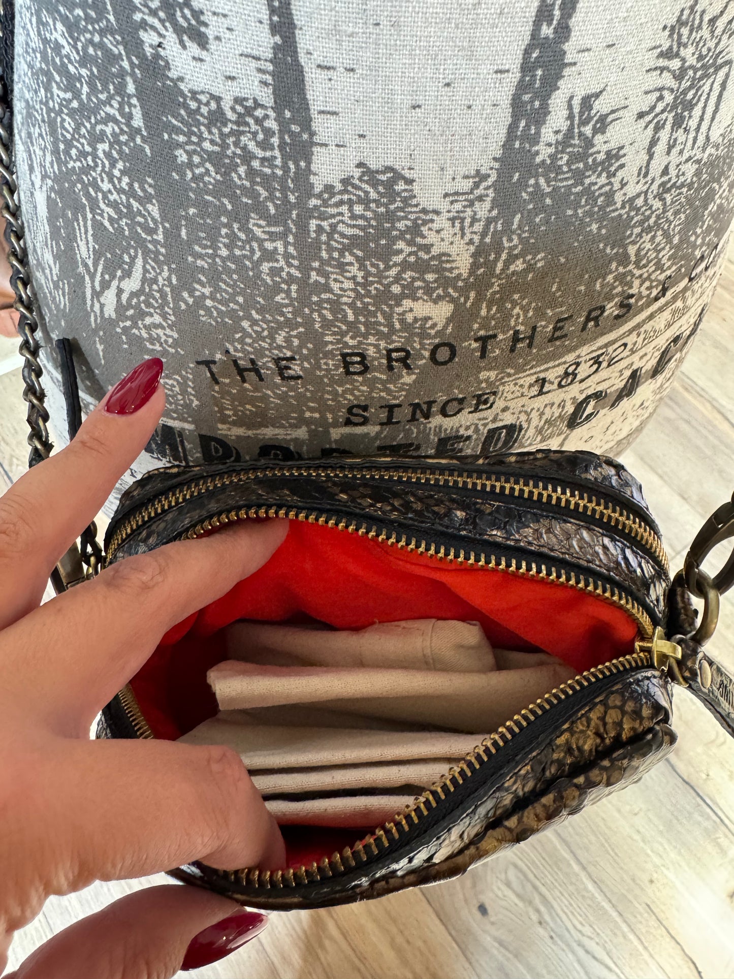SAC MAKE-ME UP SMALL MÉTAL BRONZE