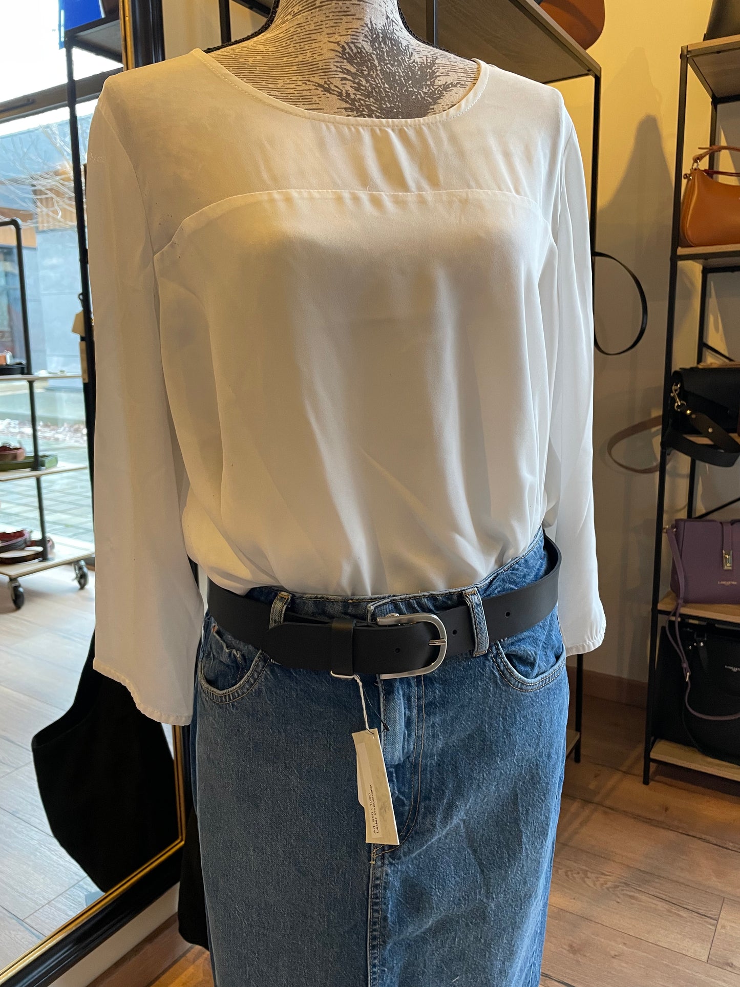 Ceinture en cuir noir "Marie"