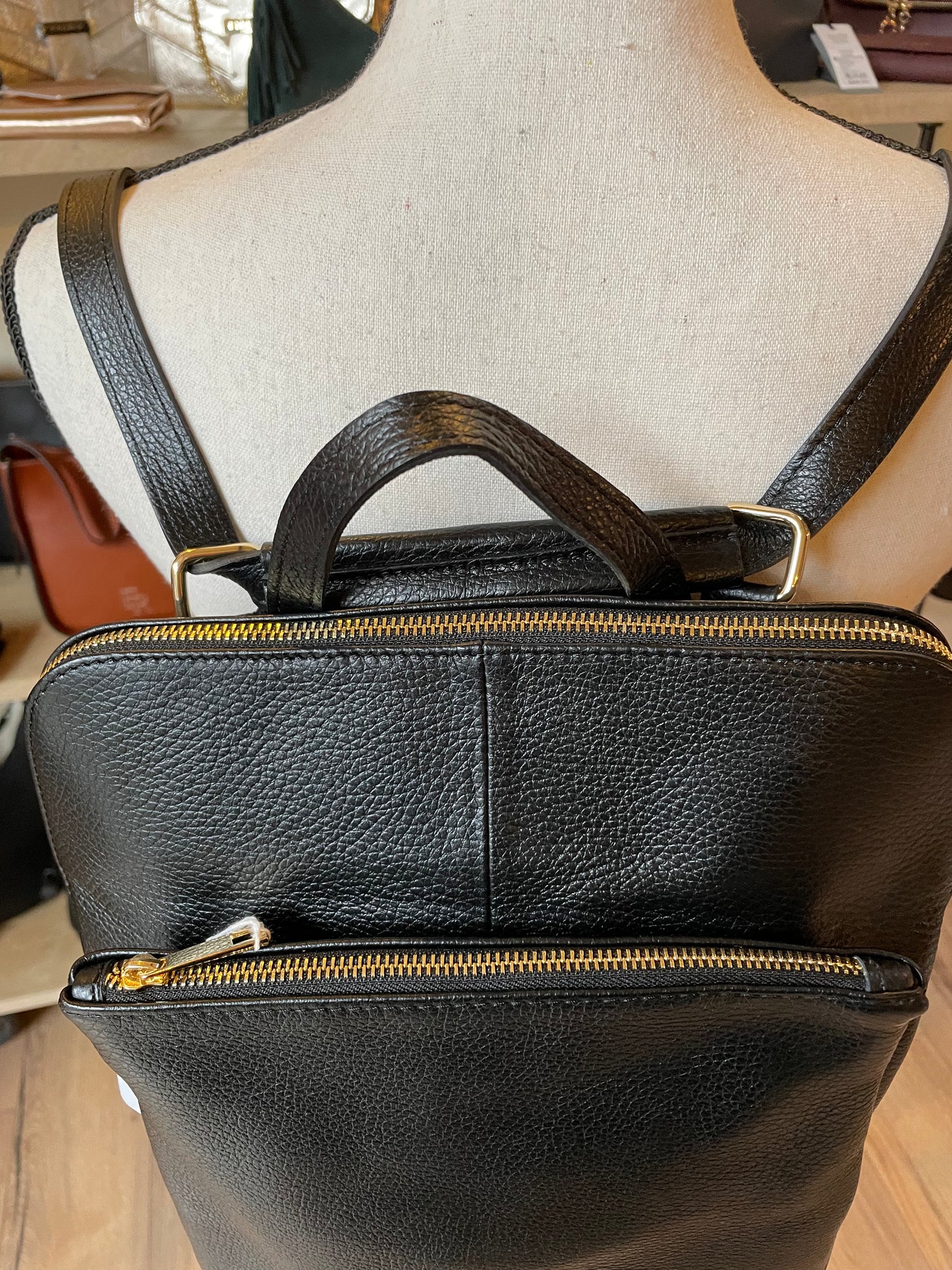 Sac à dos Dora en cuir grainé noir