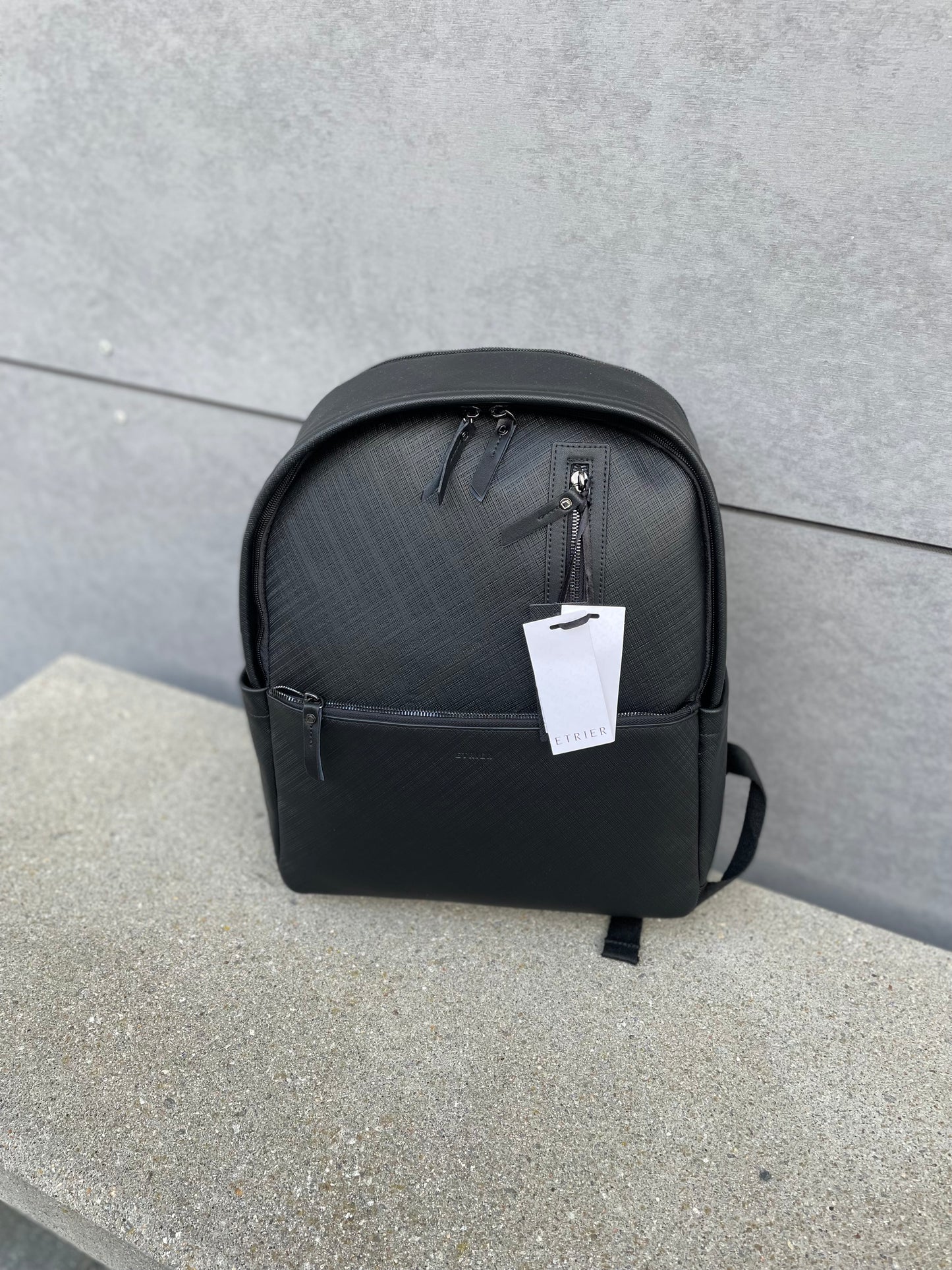 Sac à dos business en cuir Ligne Flèche 2 compartiments + PC 15’´- ETRIER
