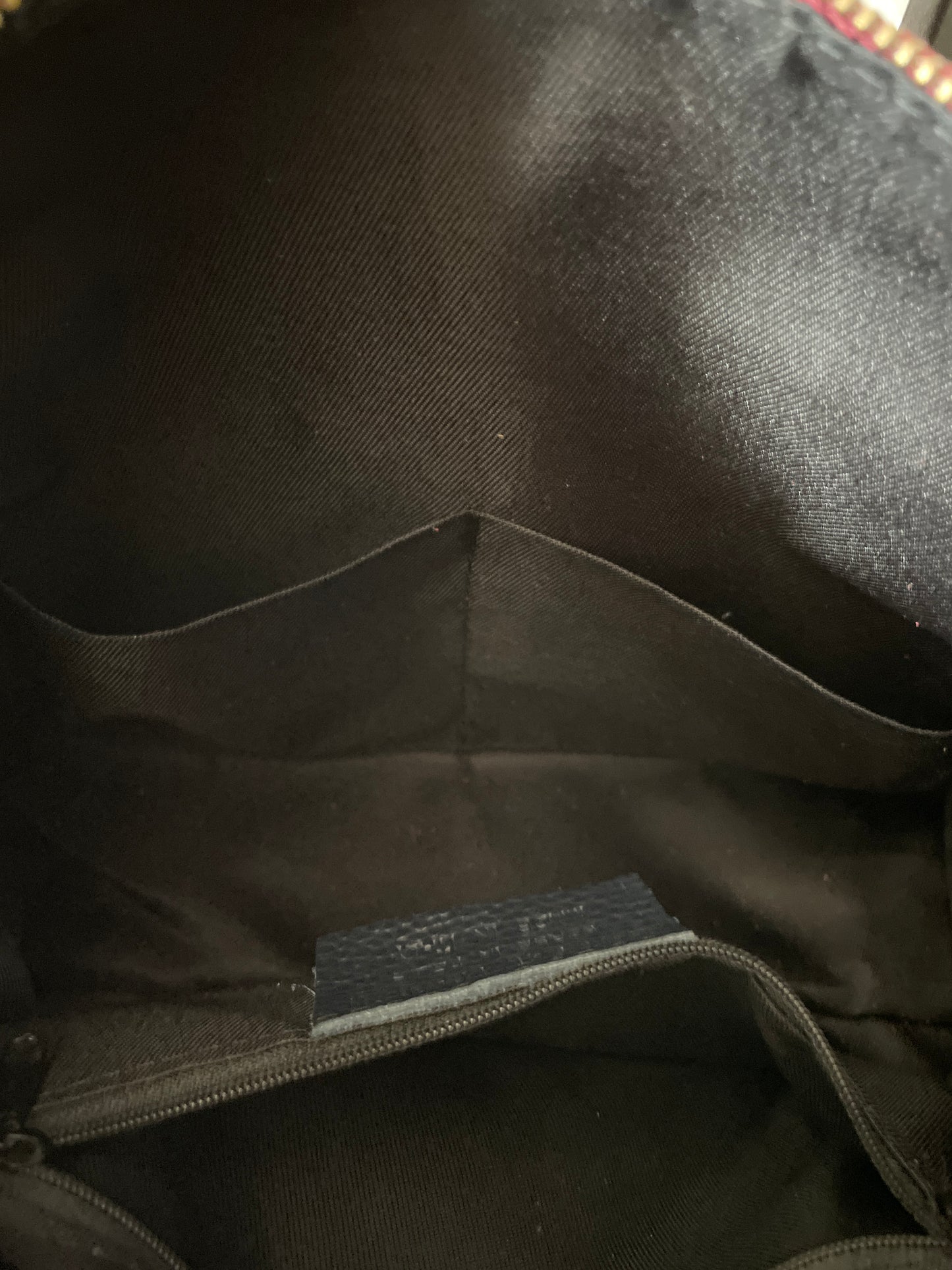 Sac Amandine moyen en cuir suédé (coloris bordeaux)