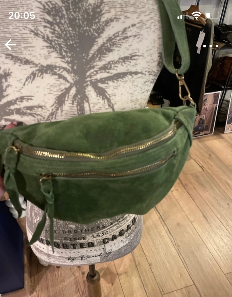 Banane Paula en daim double fermeture