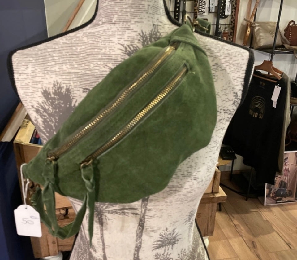 Banane Paula en daim double fermeture