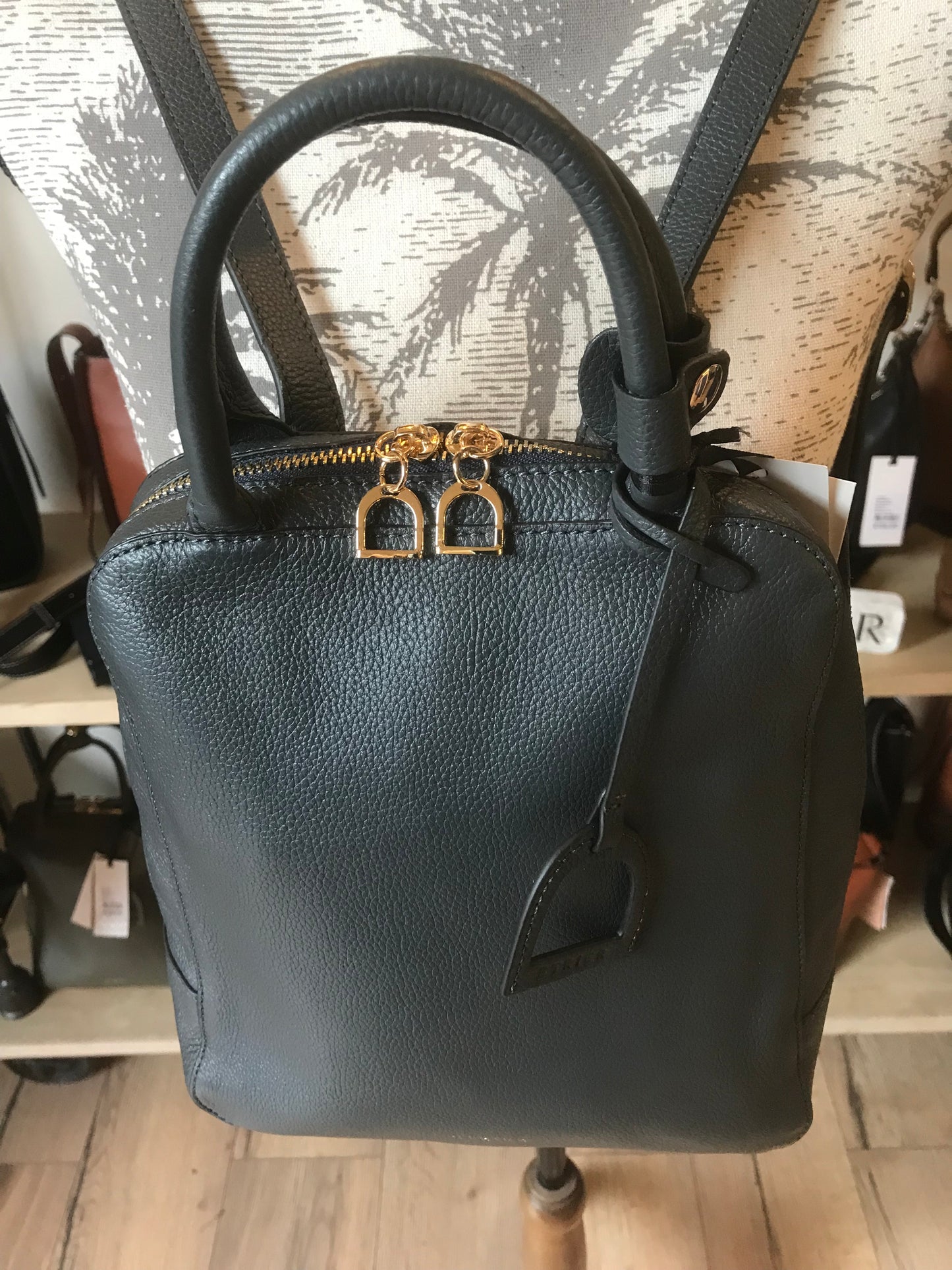 Sac à dos Tradition cuir marine (Étrier)