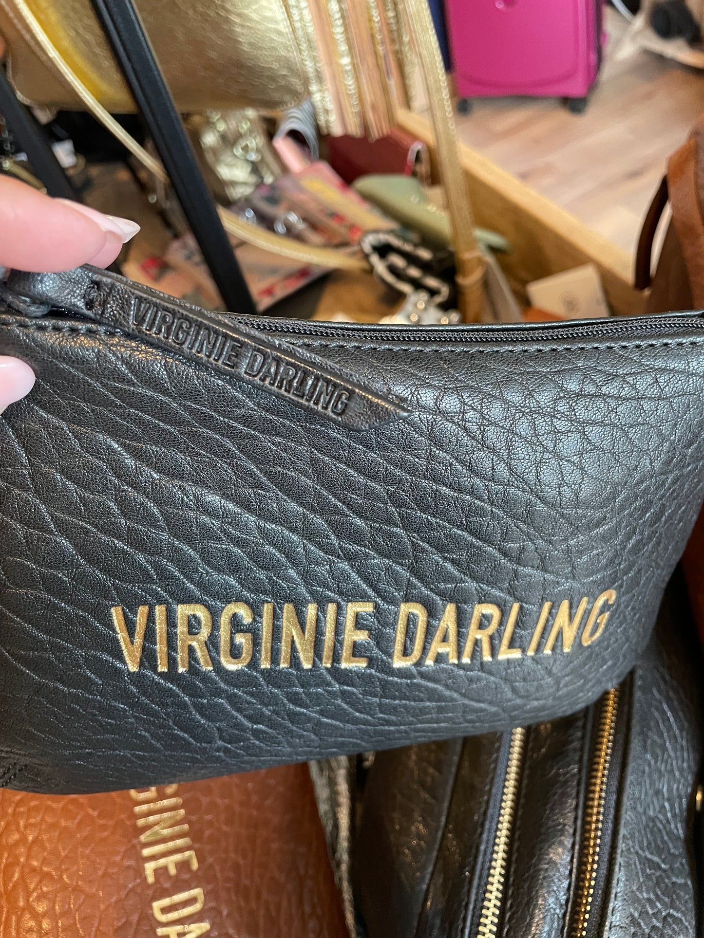 Pochette Darling Small noire - Embossage or