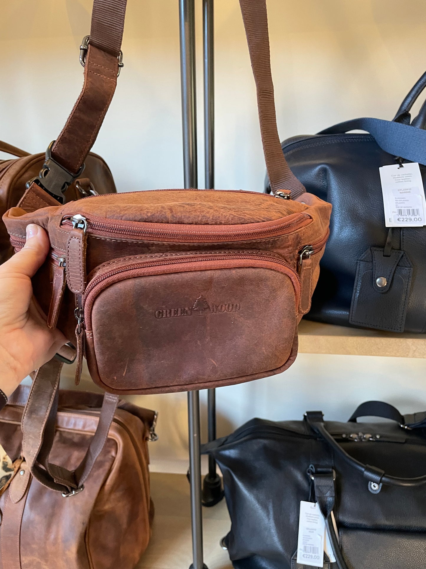 Sac banane Julien en cuir au look vintage marron/rouge (mixte)