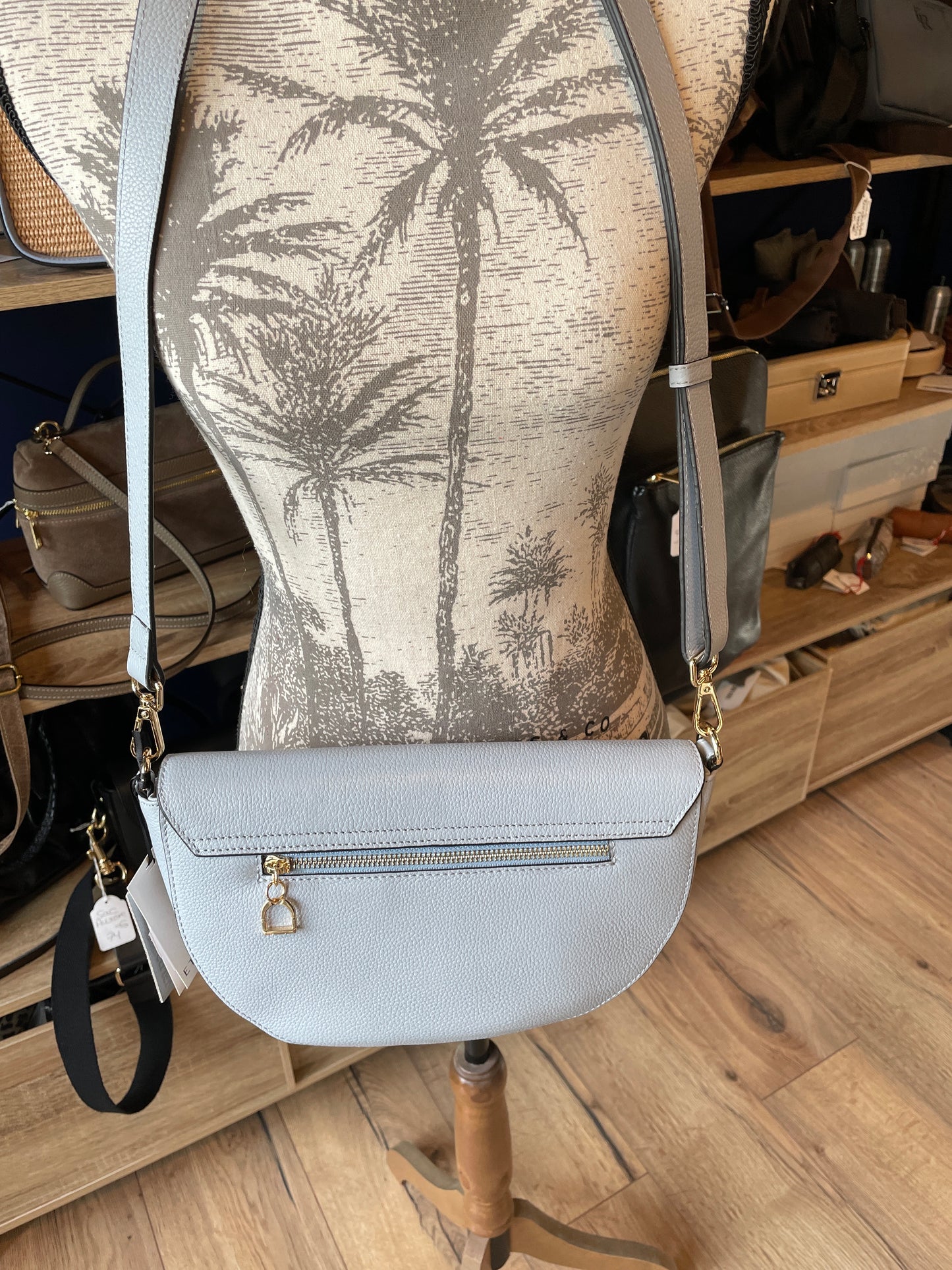 Sac bandoulière en cuir Tradition coloris azur - Étrier