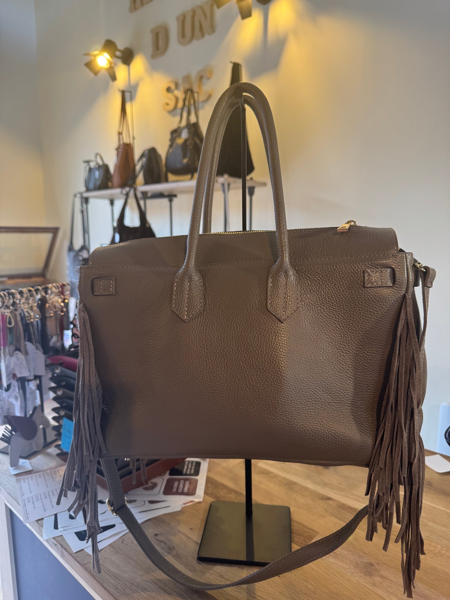 Sac Coline avec franges coloris taupe