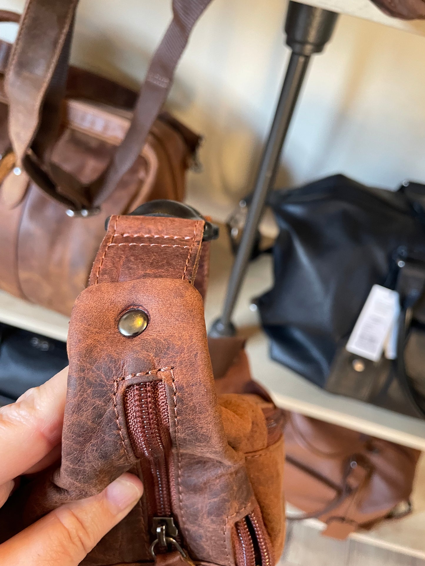 Sac banane Julien en cuir au look vintage marron/rouge (mixte)