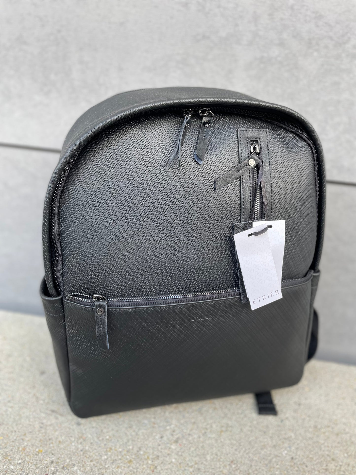 Sac à dos business en cuir Ligne Flèche 2 compartiments + PC 15’´- ETRIER