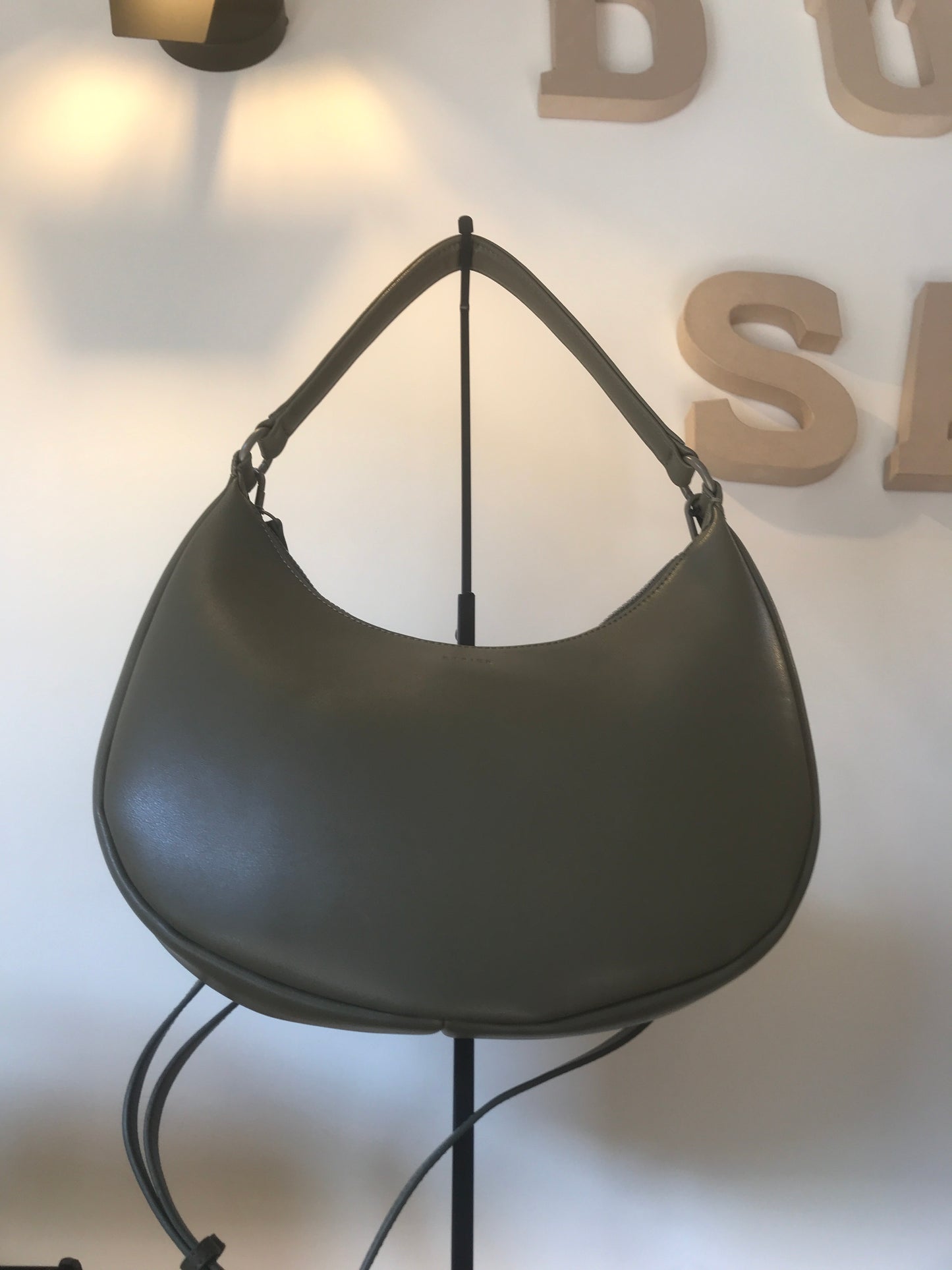 Sac en cuir porté épaule Oxer coloris Argile (Étrier)