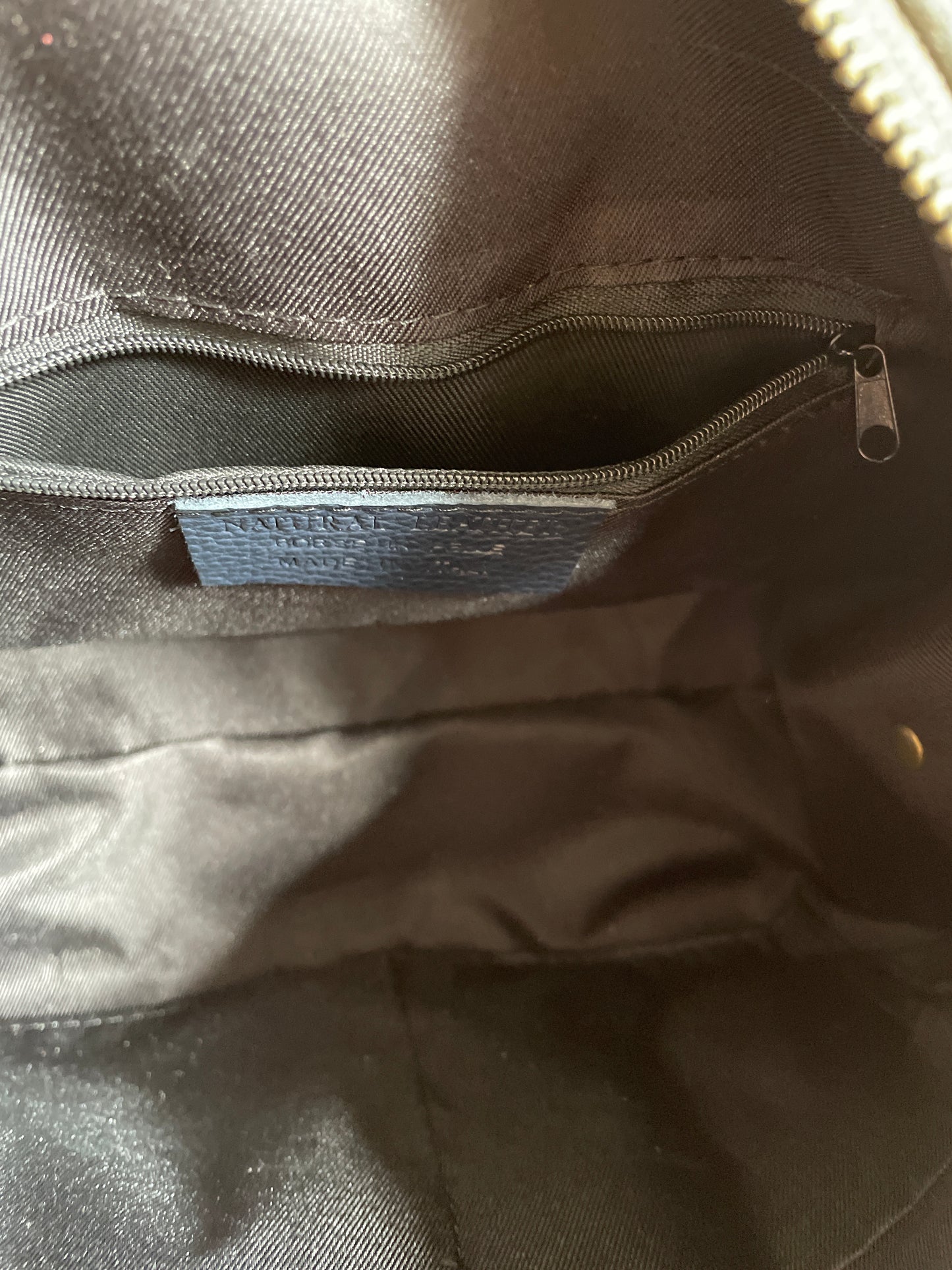 Sac Amandine moyen en cuir suédé (coloris kaki)