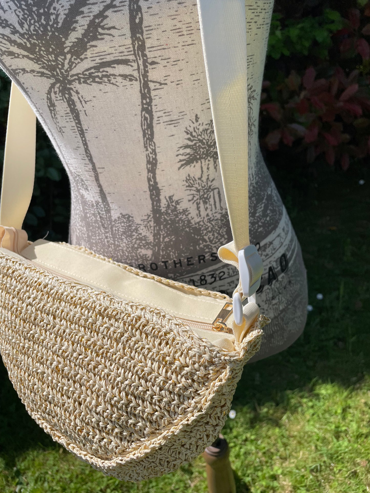 Banane demi lune tressée ROMY beige