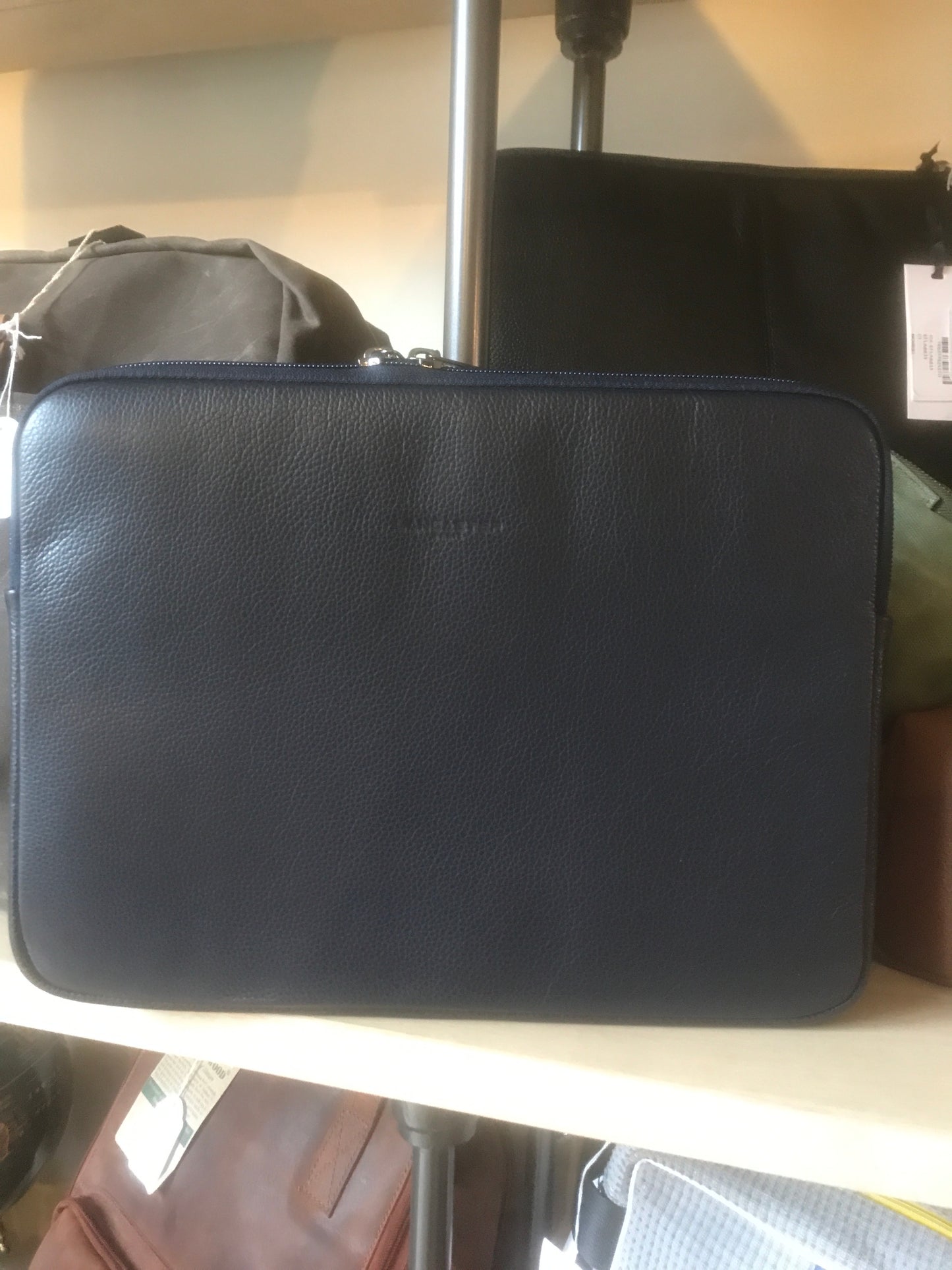 Pochette/housse ordi 13’´ en cuir bleu foncé ligne Milano Gentlemen - Lancaster