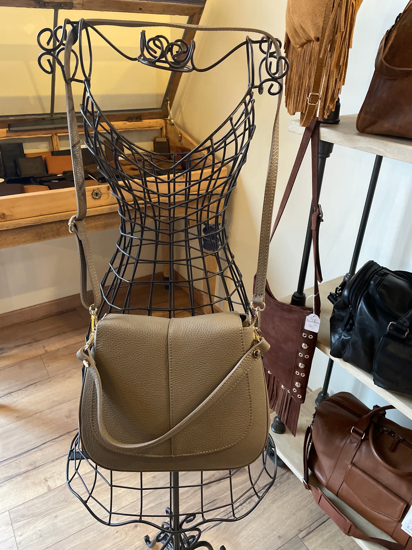 Sac Laura en cuir grainé Taupe