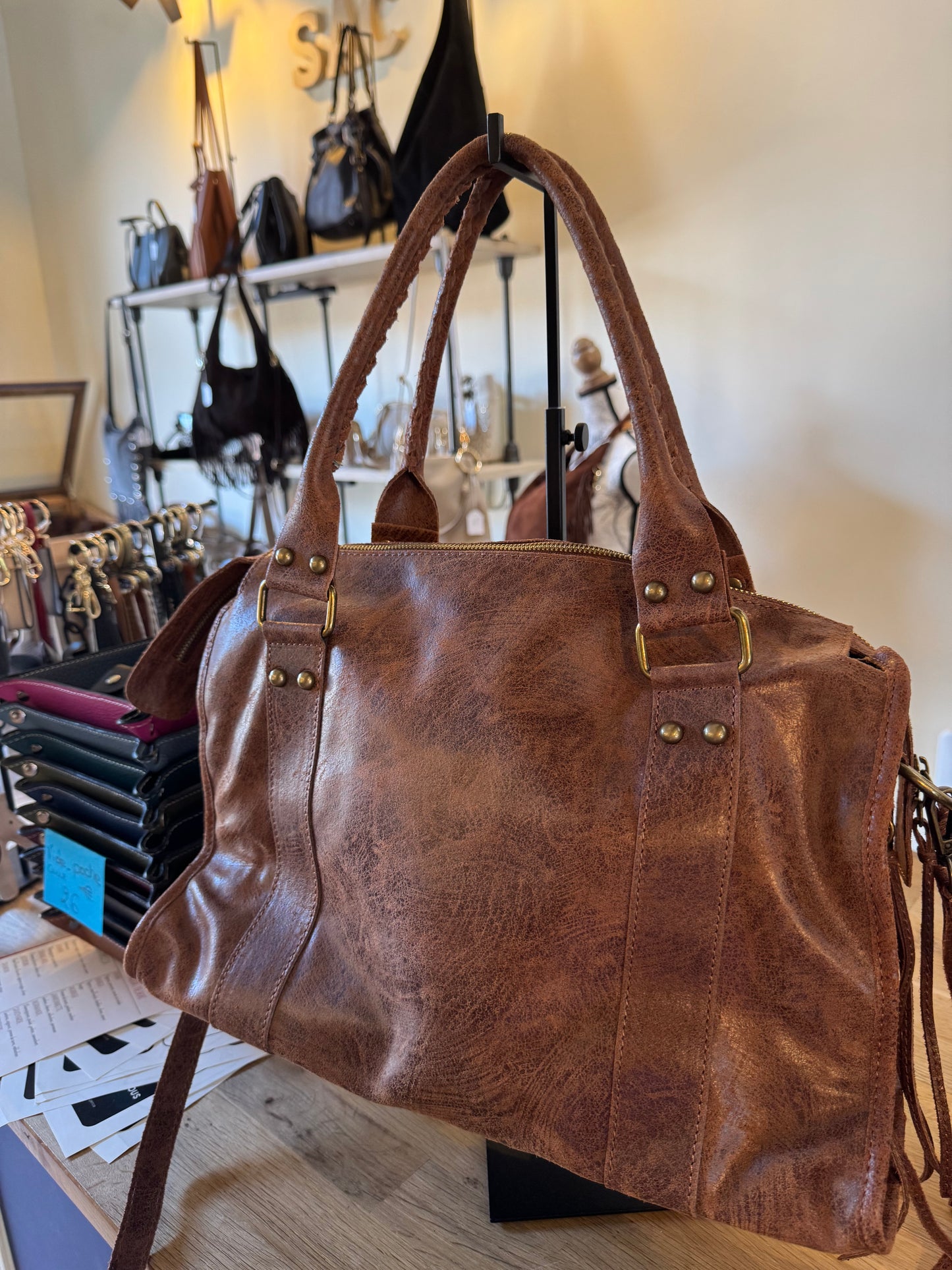 Sac Amandine en cuir mat coloris marron - grand format