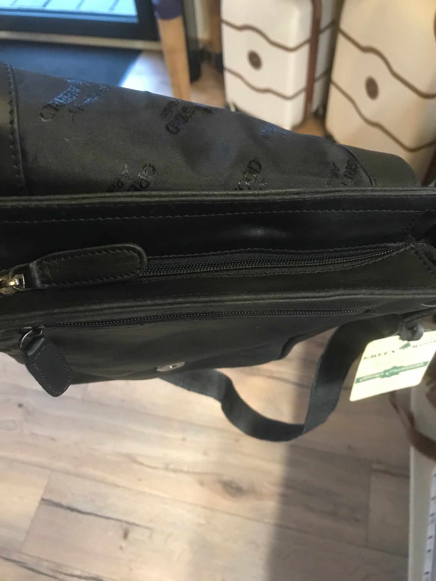 Sac bandoulière en cuir noir Nico - Greenwood