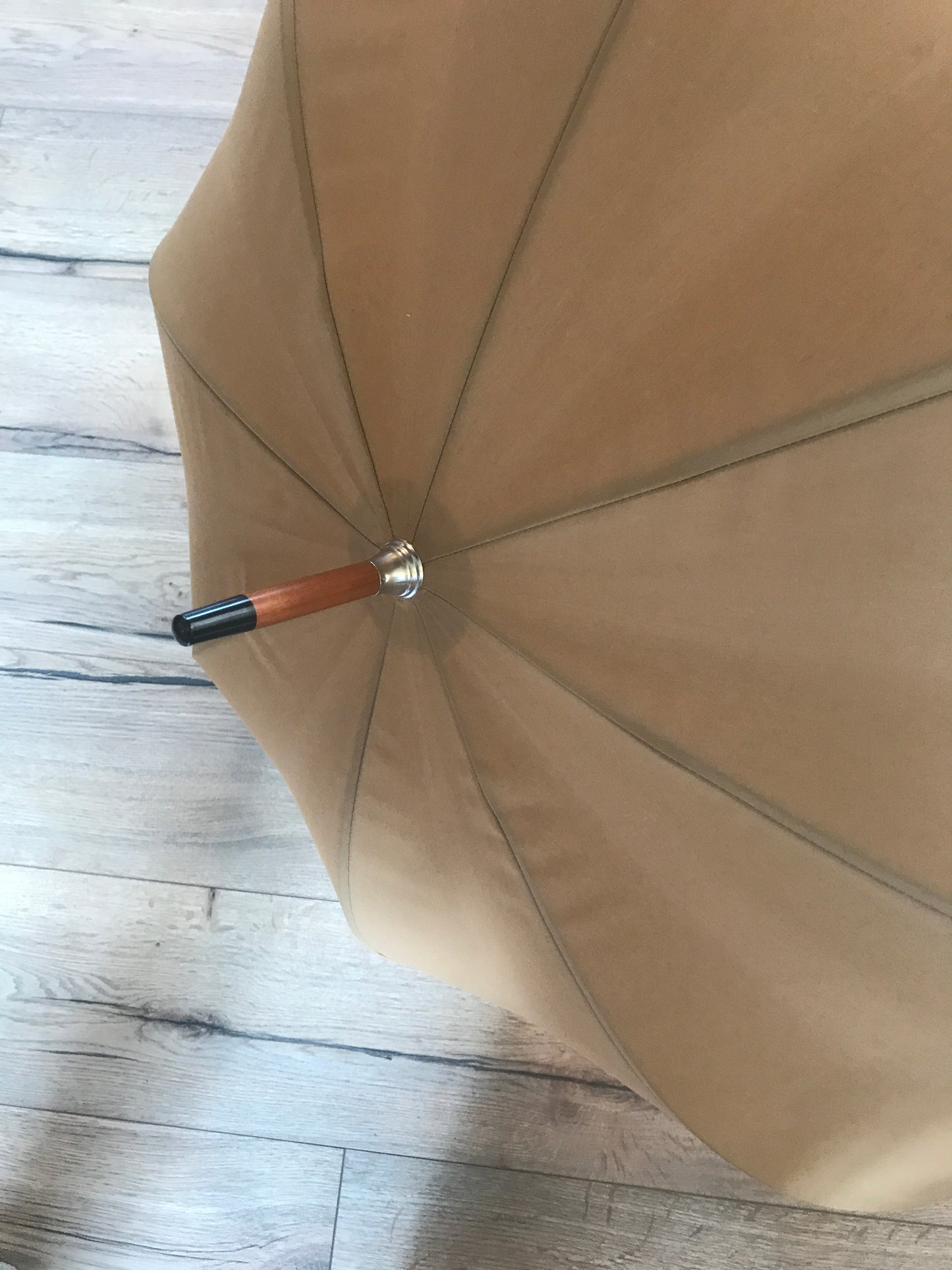 Parapluie long manuel miel Pierre Vaux