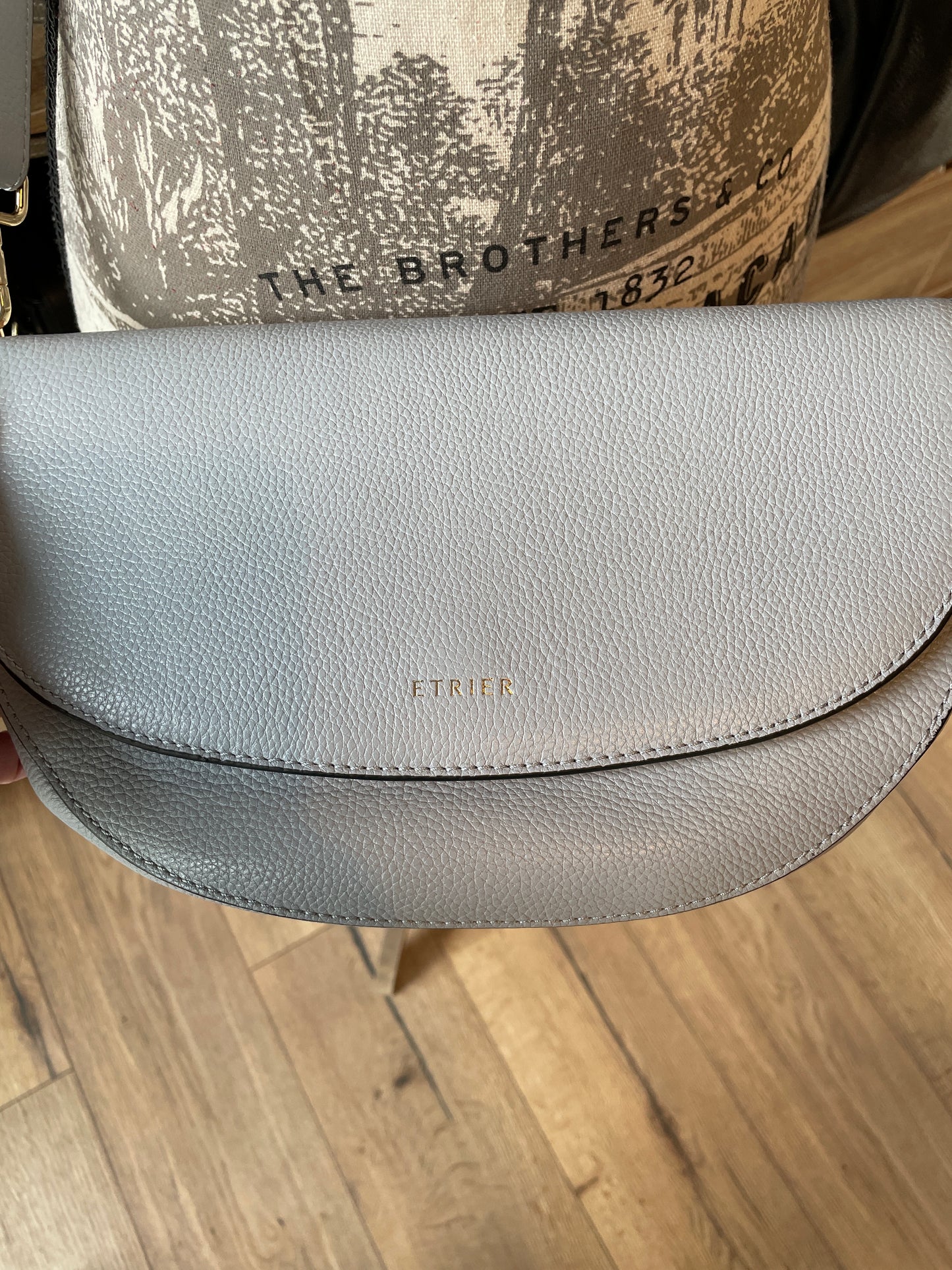 Sac bandoulière en cuir Tradition coloris azur - Étrier