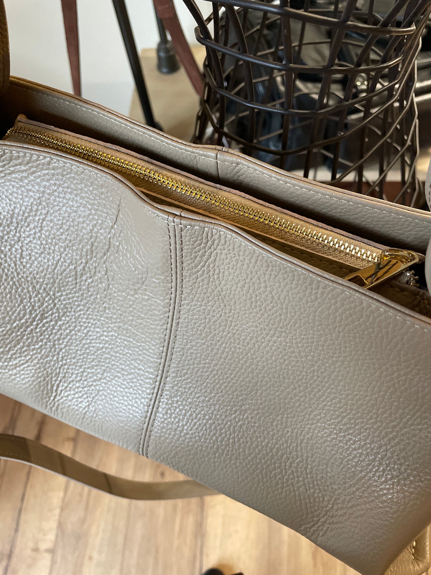 Sac Paula en cuir grainé Taupe