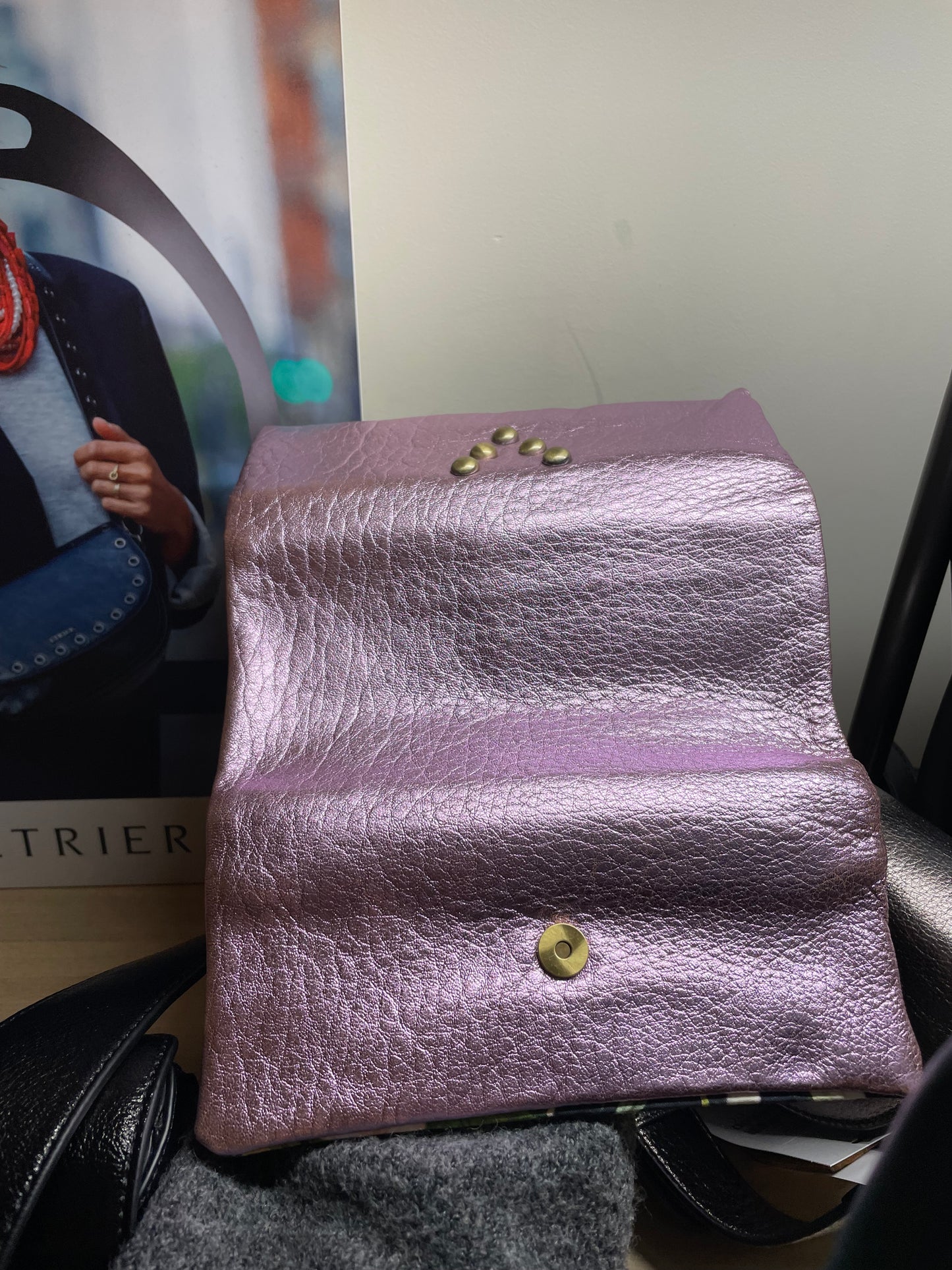 Trousse à bijoux en cuir rose nacré - Virginie Darling