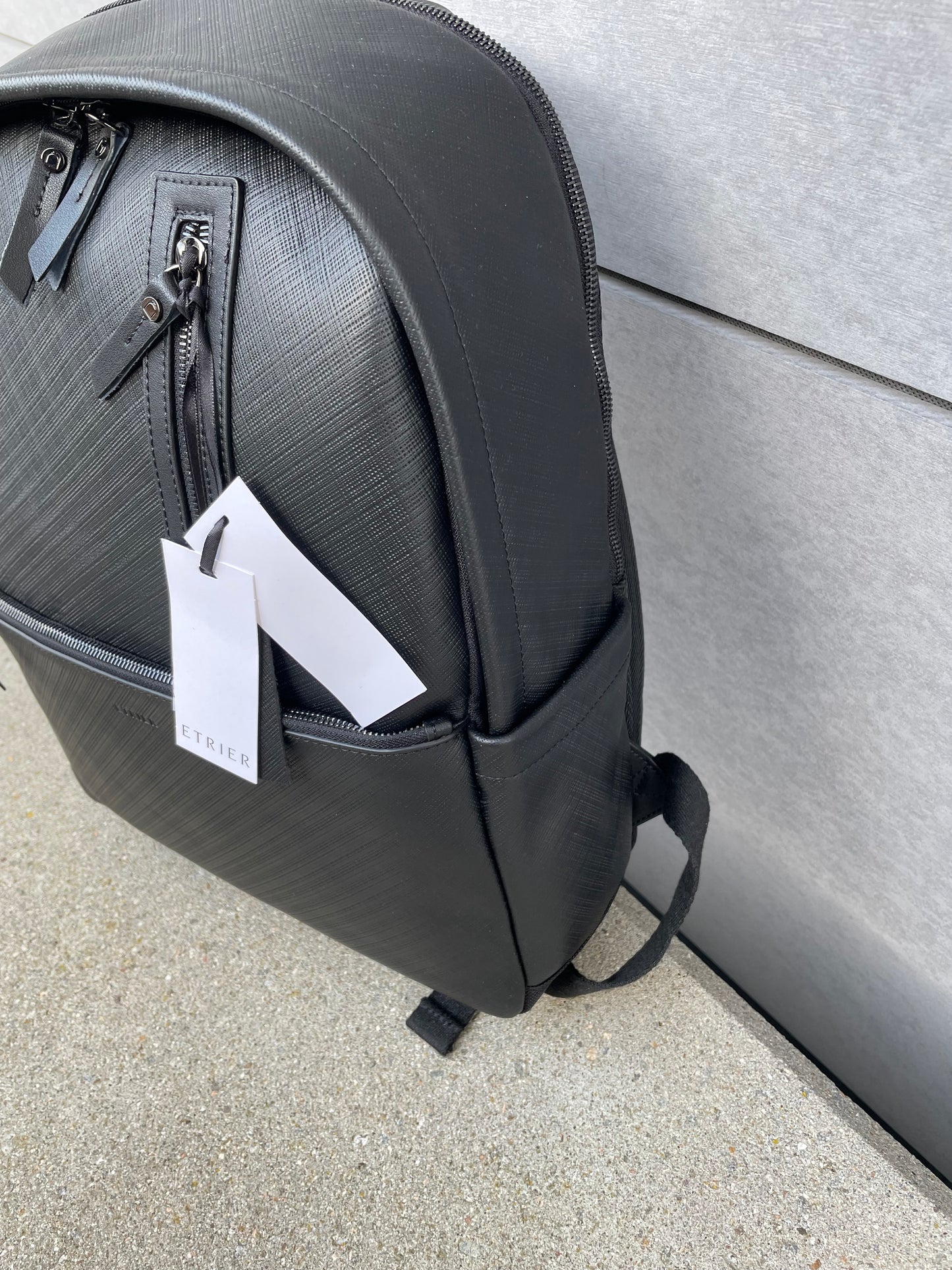 Sac à dos business en cuir Ligne Flèche 2 compartiments + PC 15’´- ETRIER