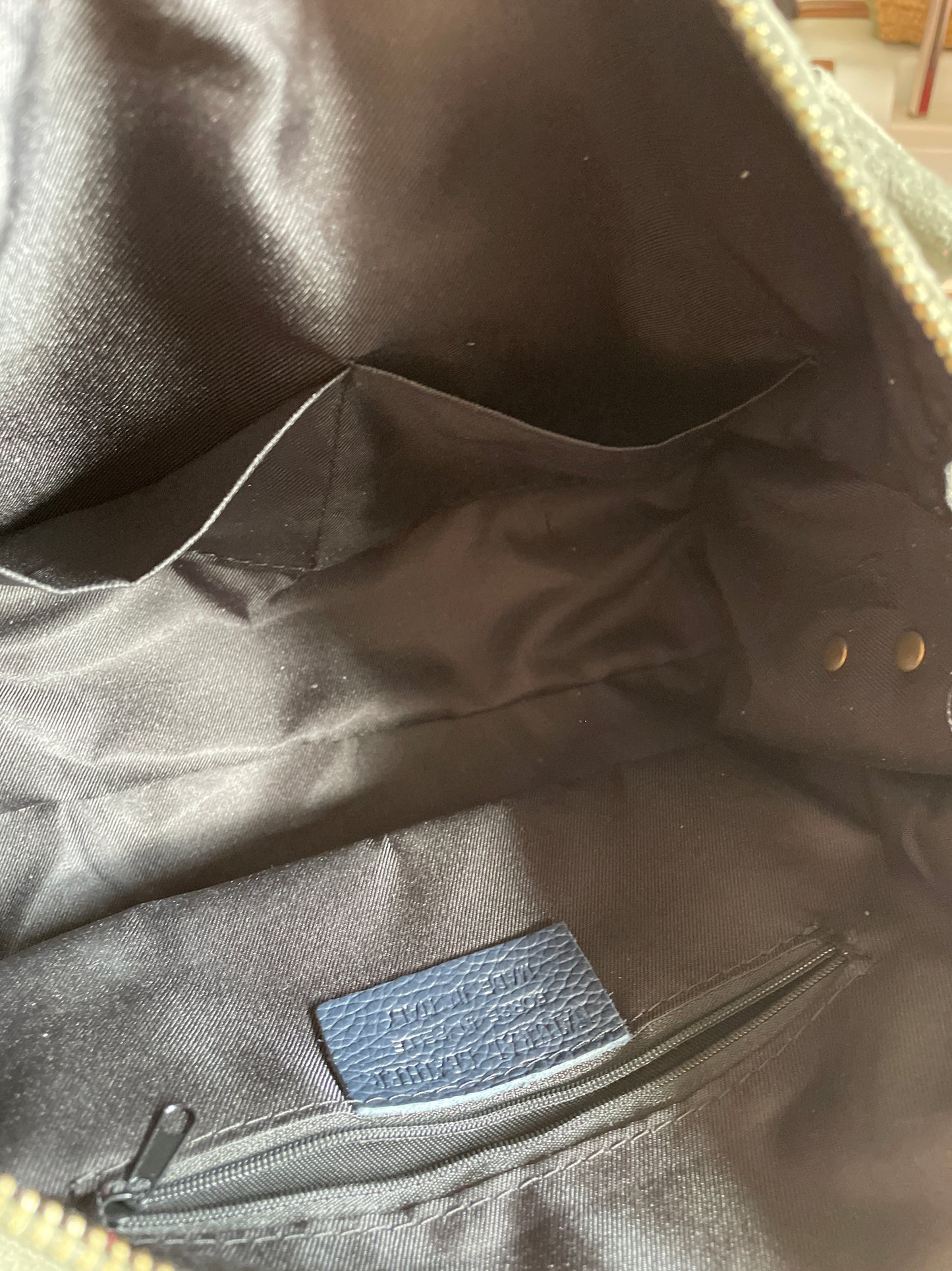 Sac Amandine moyen en cuir suédé (coloris kaki)