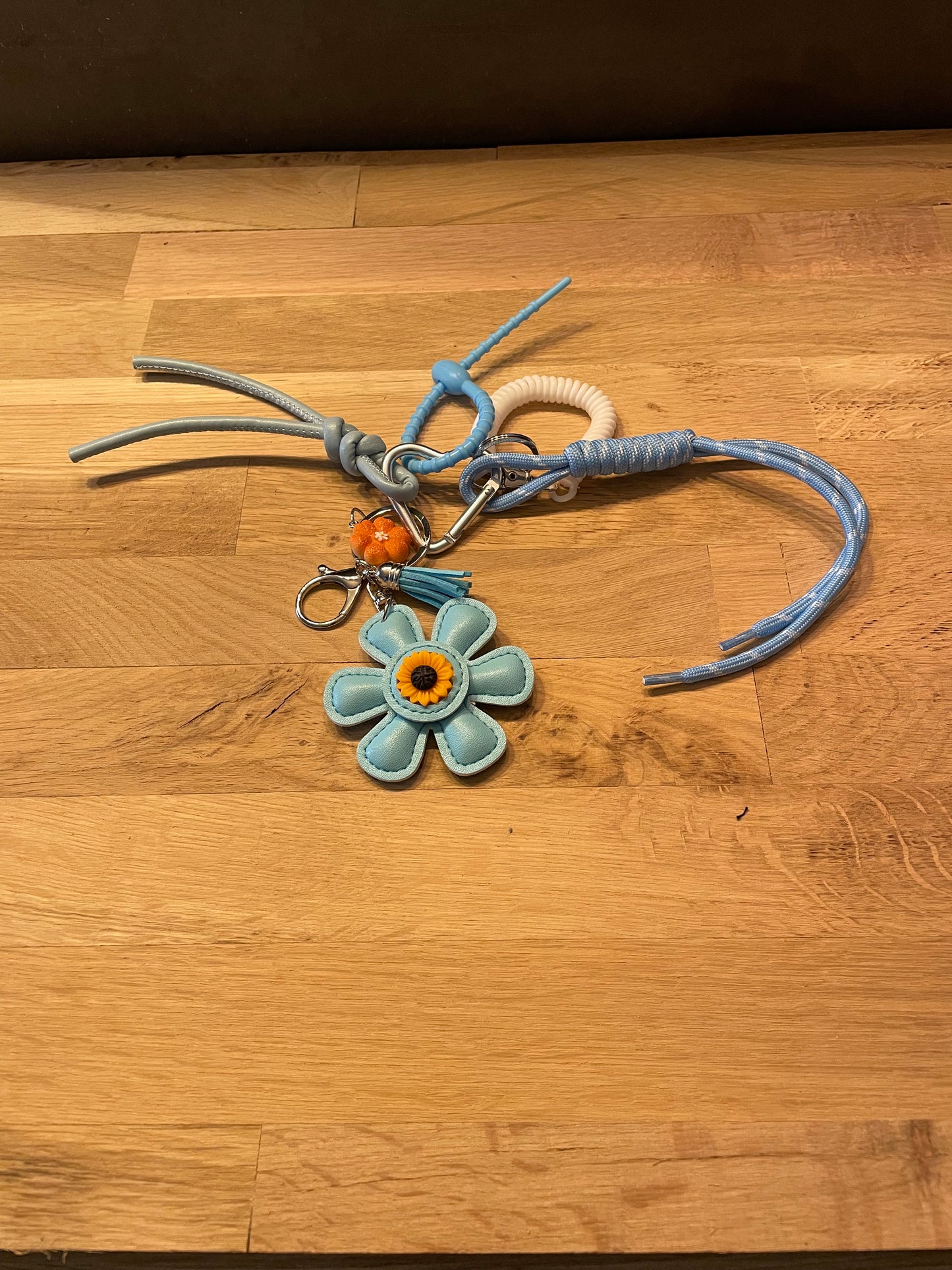 Bijou de sac Fleur bleue