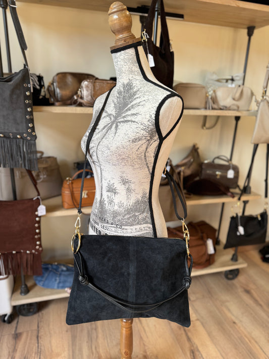 Sac Charlie format grande pochette en daim coloris noir