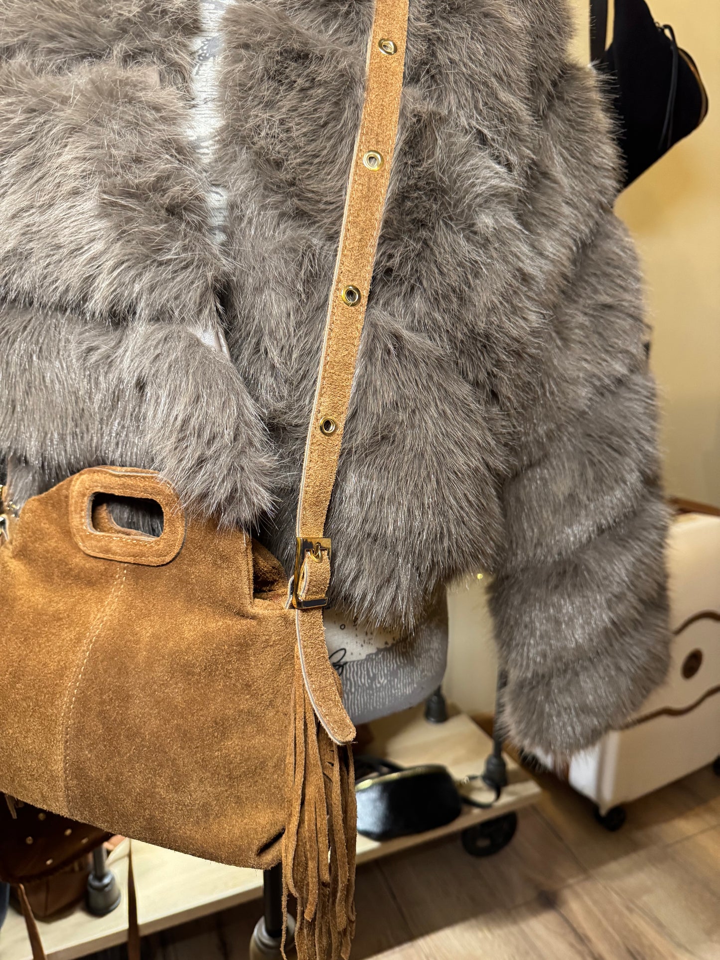 Sac Manon en daim et franges coloris cognac