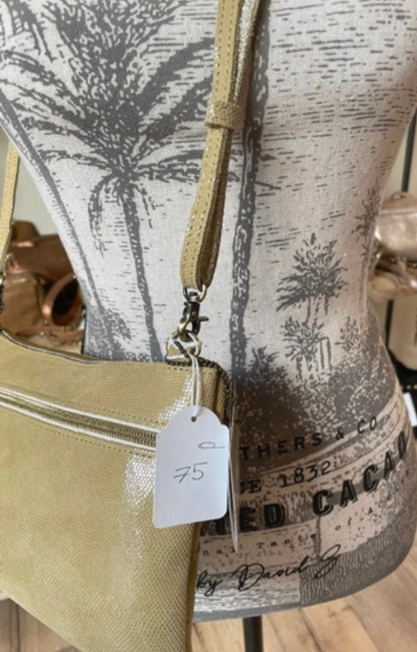 Pochette Nina Bav en cuir