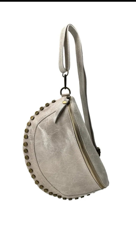 Banane Clem en cuir brossé Clouté - beige clair