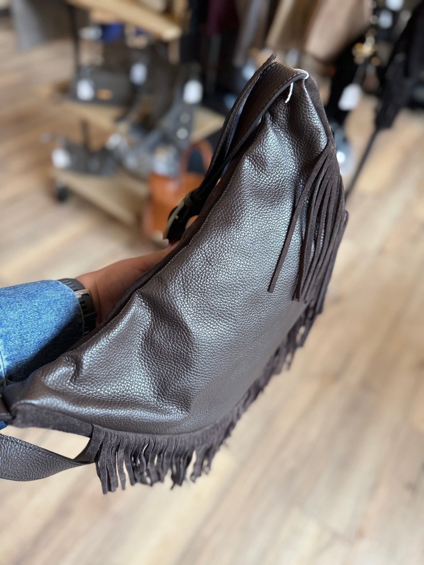 Banane Happy en daim et cuir grainé avec franges coloris Brun