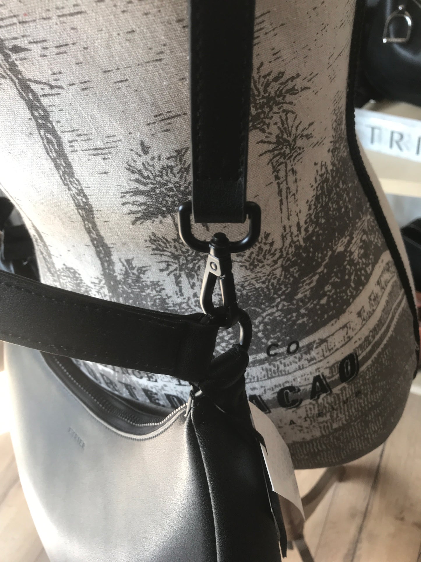 Sac porté épaule Oxer cuir noir (Étrier)