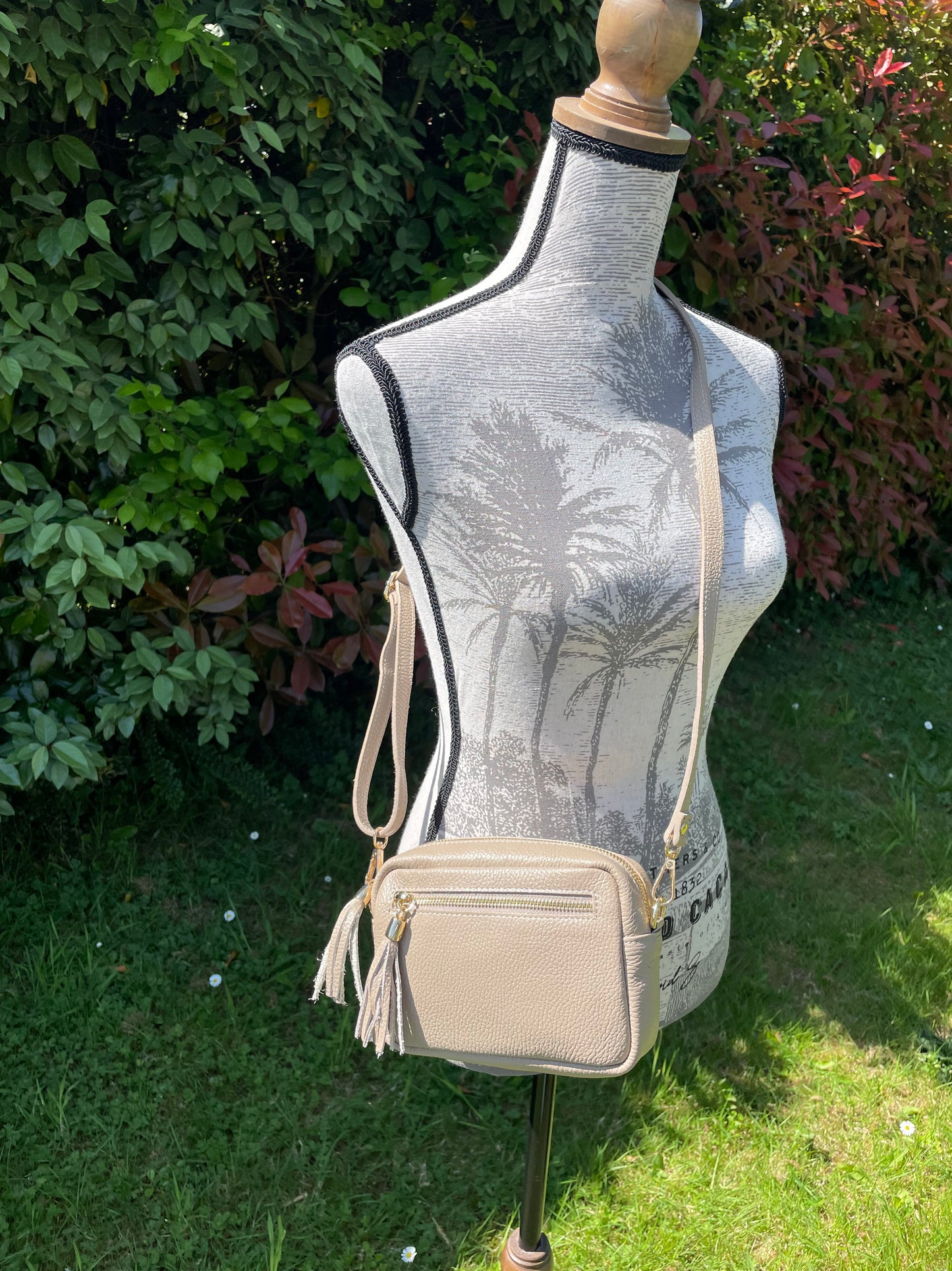 Sac SACHA en cuir grainé taupe