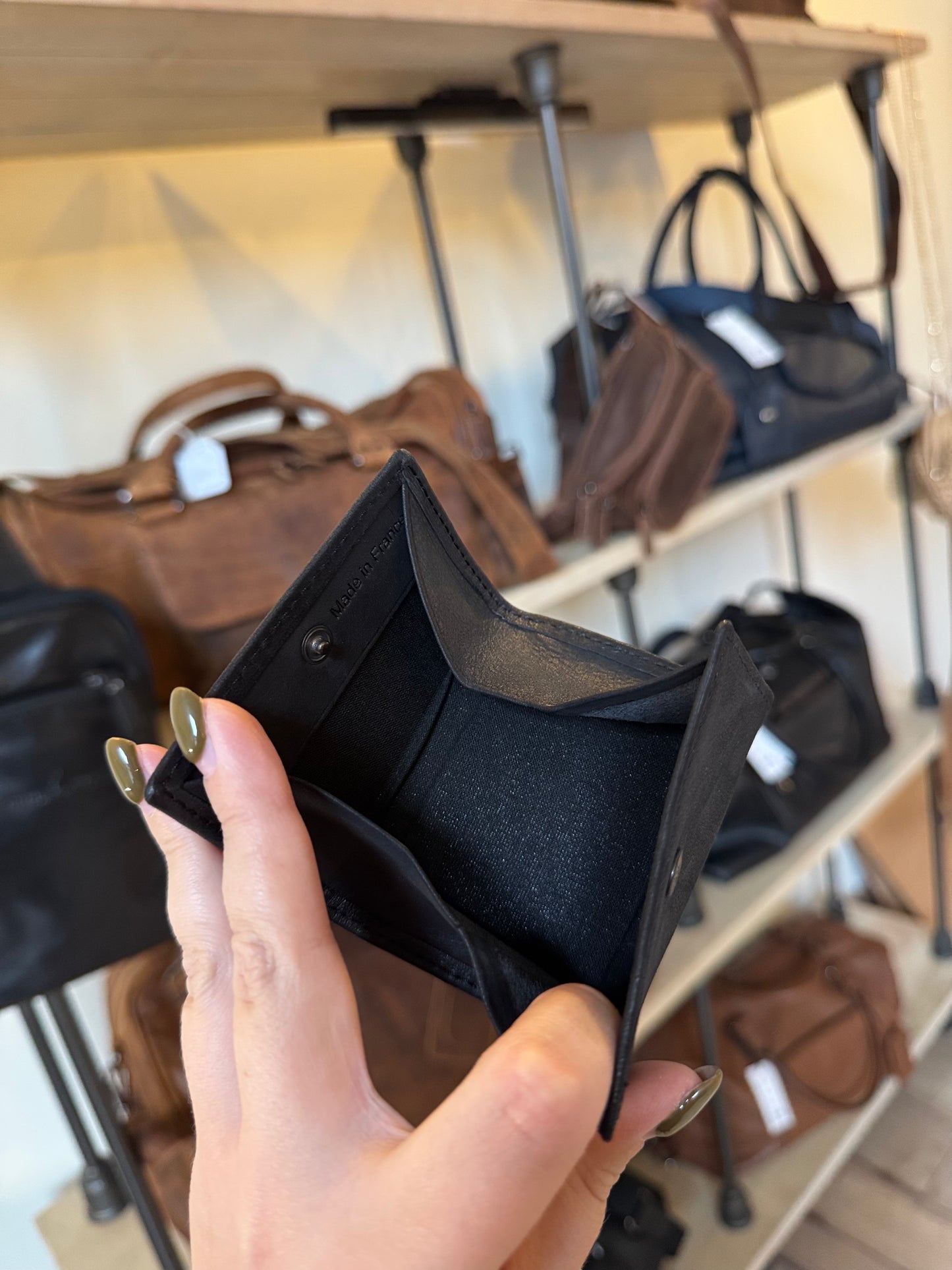 Petit porte-monnaie en cuir noir ligne Oil - Etrier